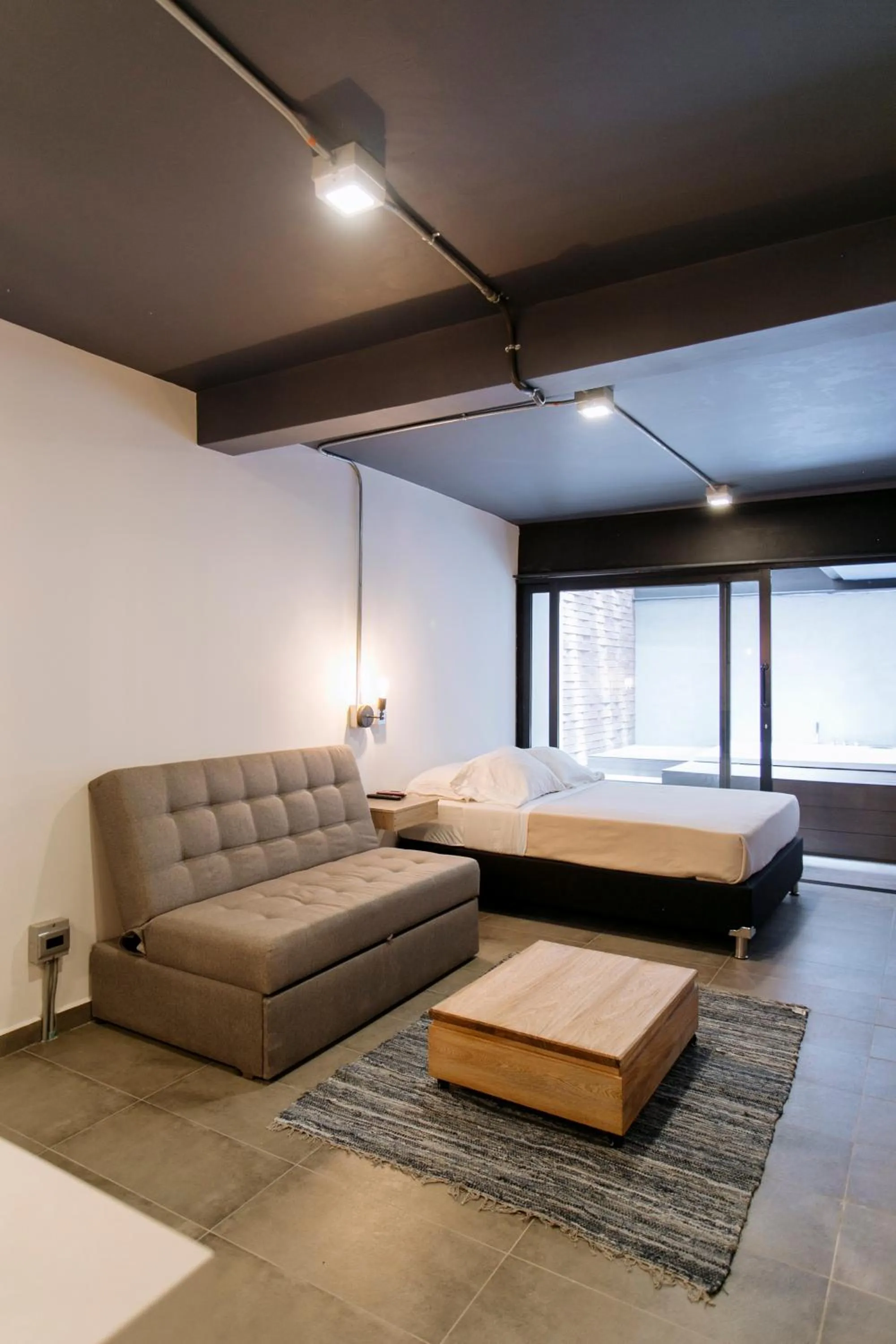 Loft Jacuzzi in Soy Local Provenza