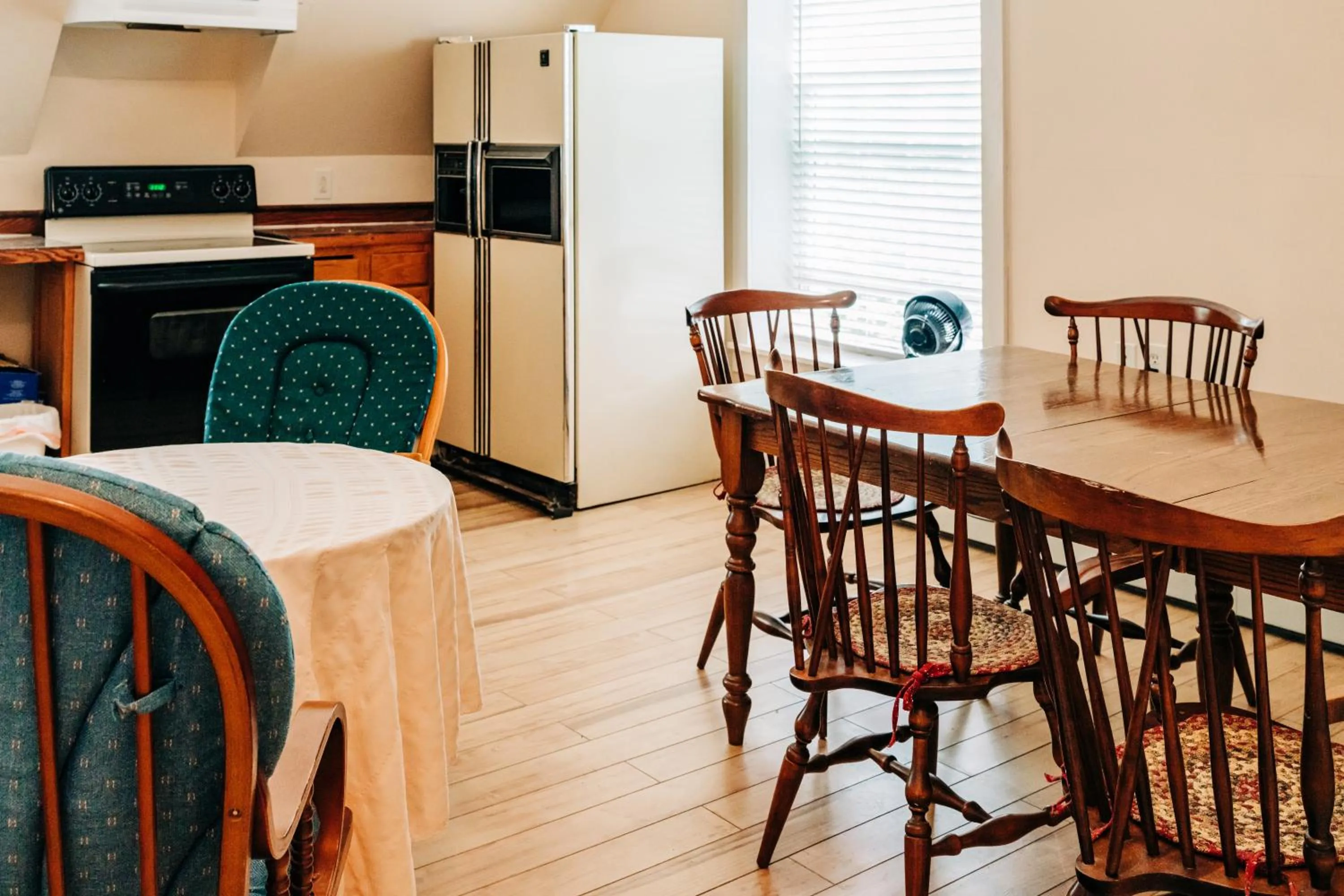 Deluxe Queen Room in Mercersburg Inn