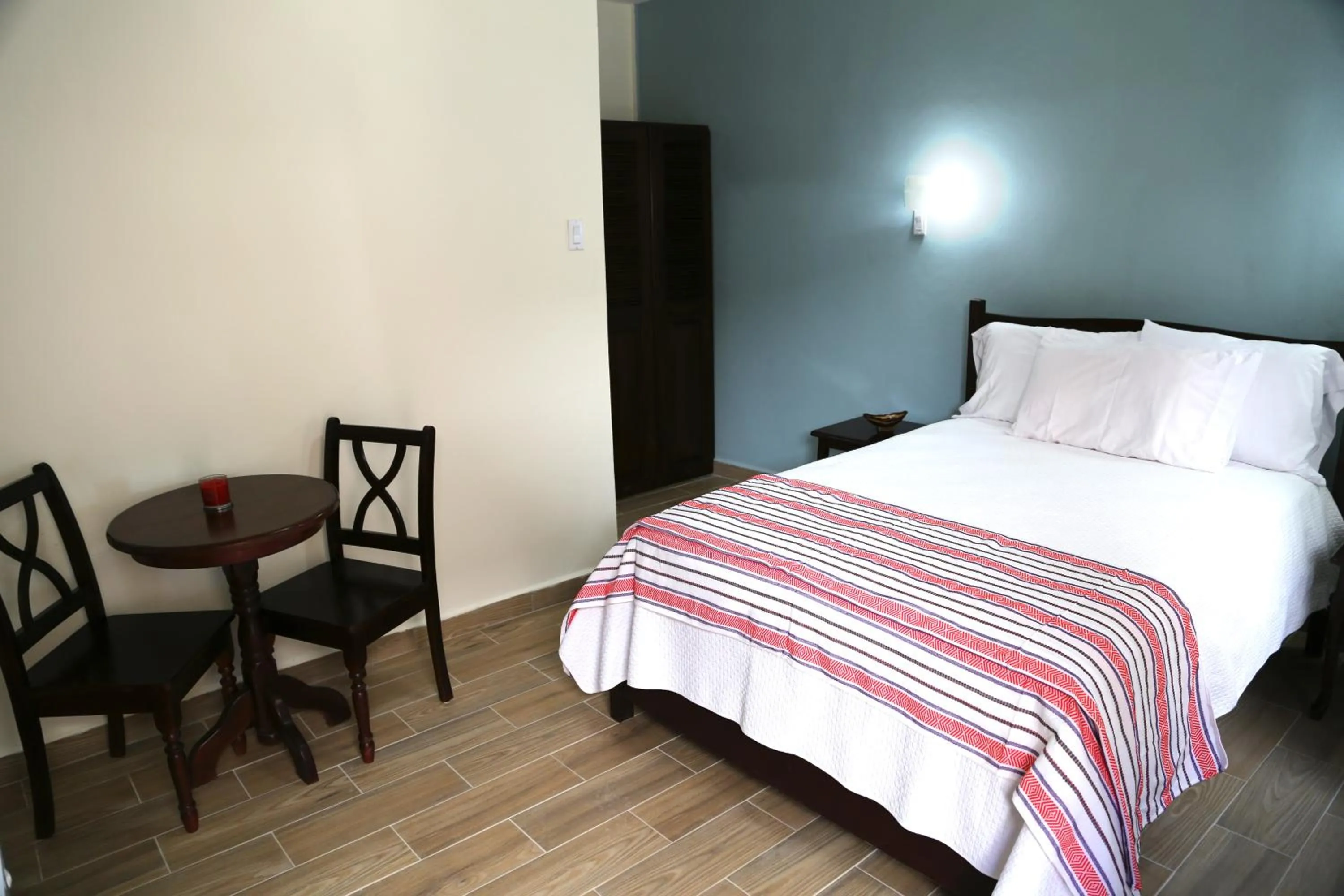 Standard Single Room in Jan's Hotel