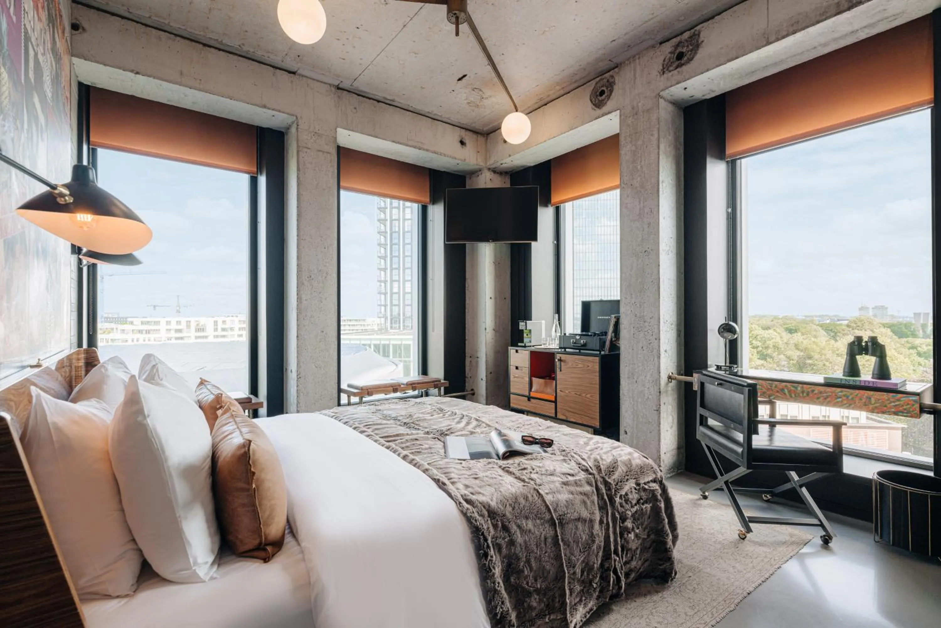 Deluxe Corner Room in Sir Adam Hotel, part of Sircle Collection