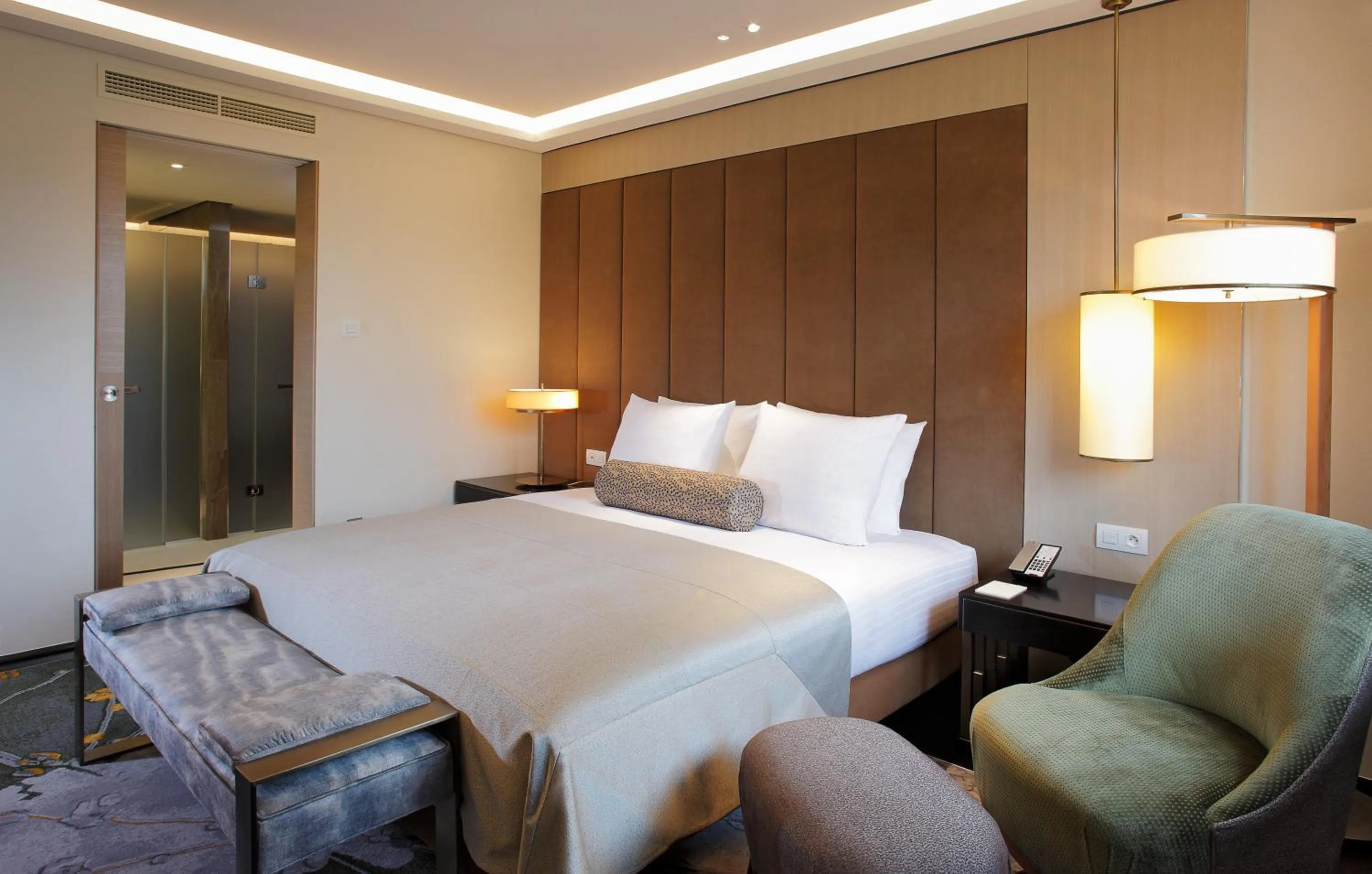 Executive Suite in Tangla Hotel Brussels