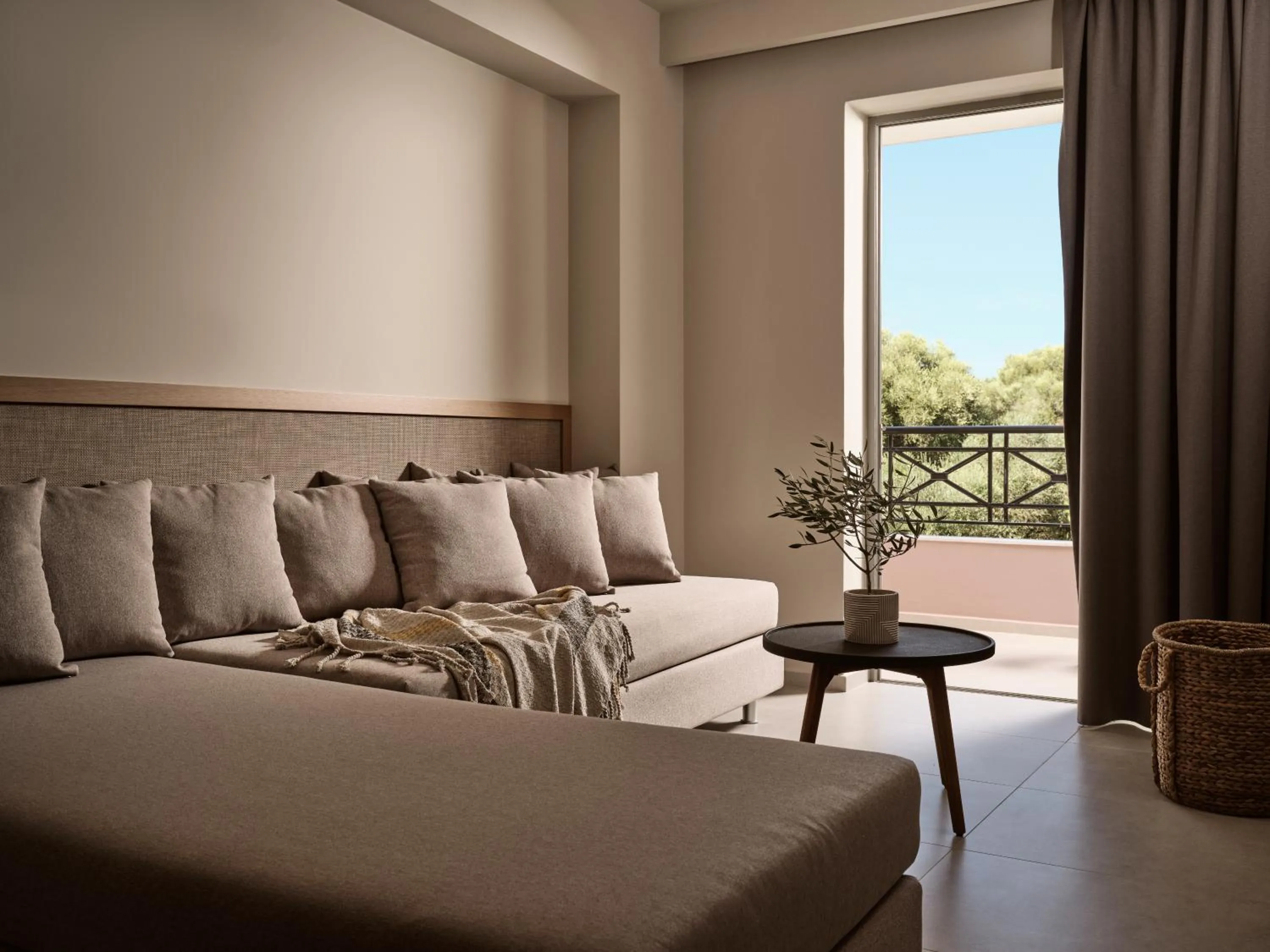 Friends & Family Suite - single occupancy in Alamis Hotel & Apartments