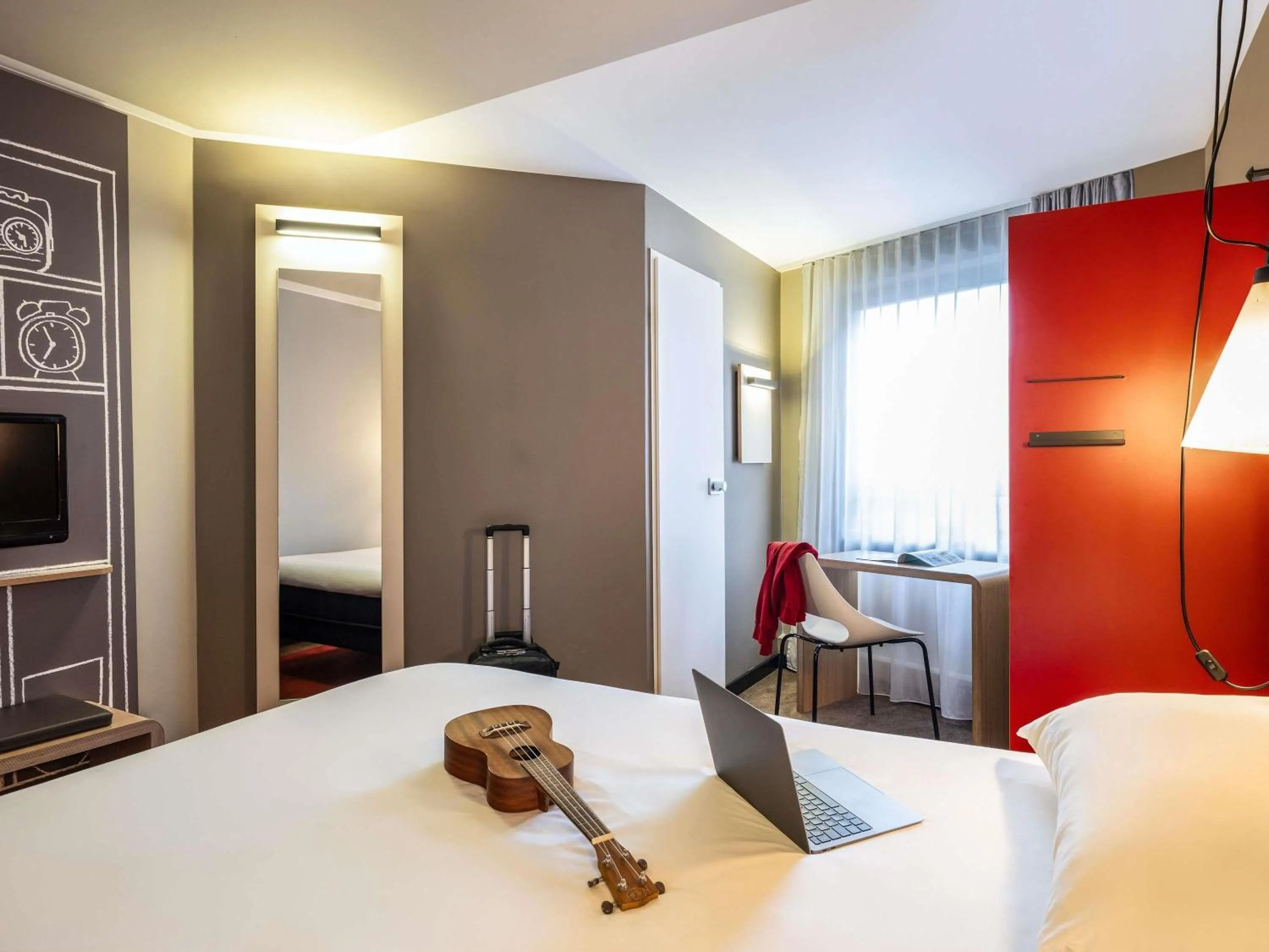 Standard Double Room in ibis Gent Centrum Opera