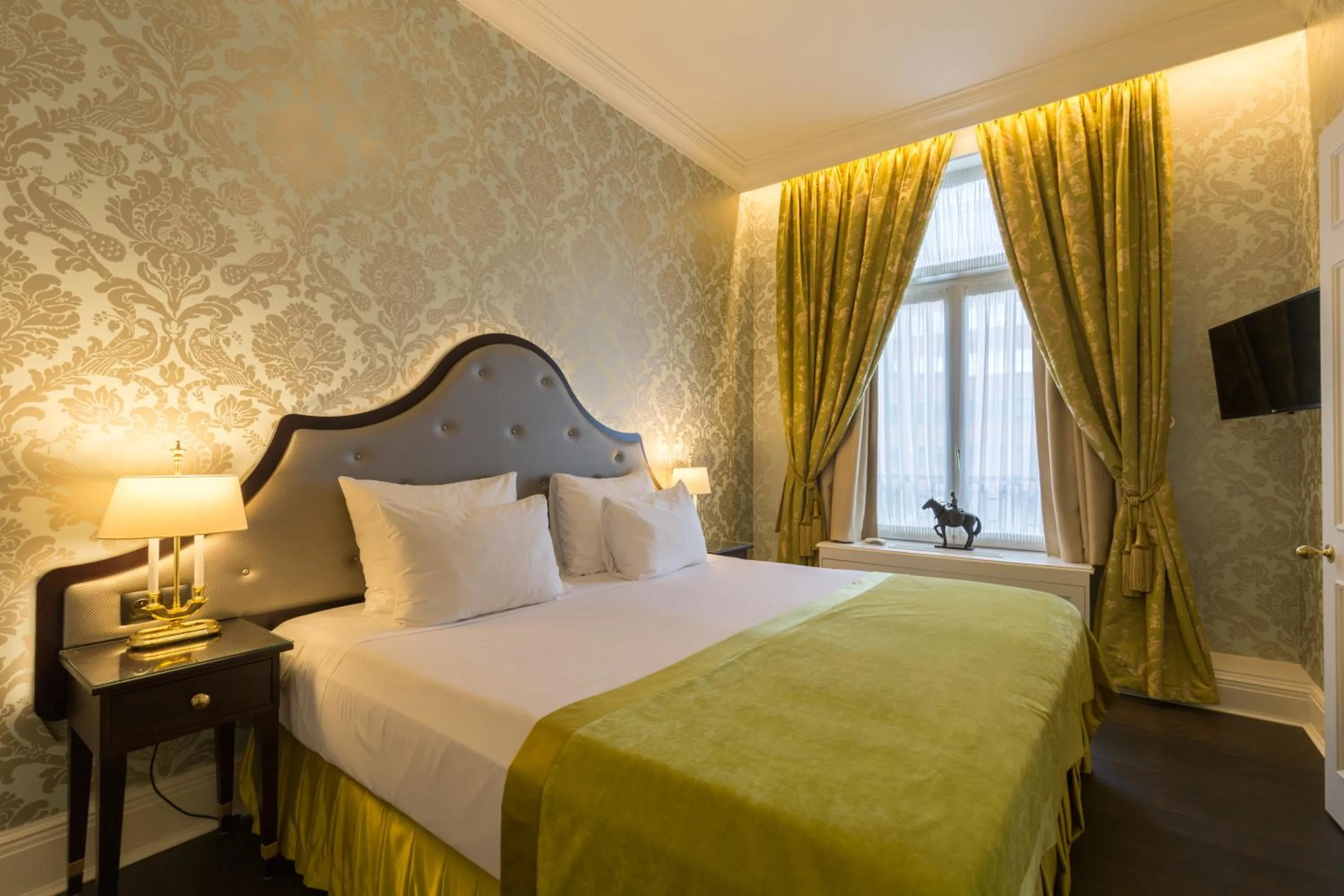 Triple Room in Stanhope Hotel by Thon Hotels