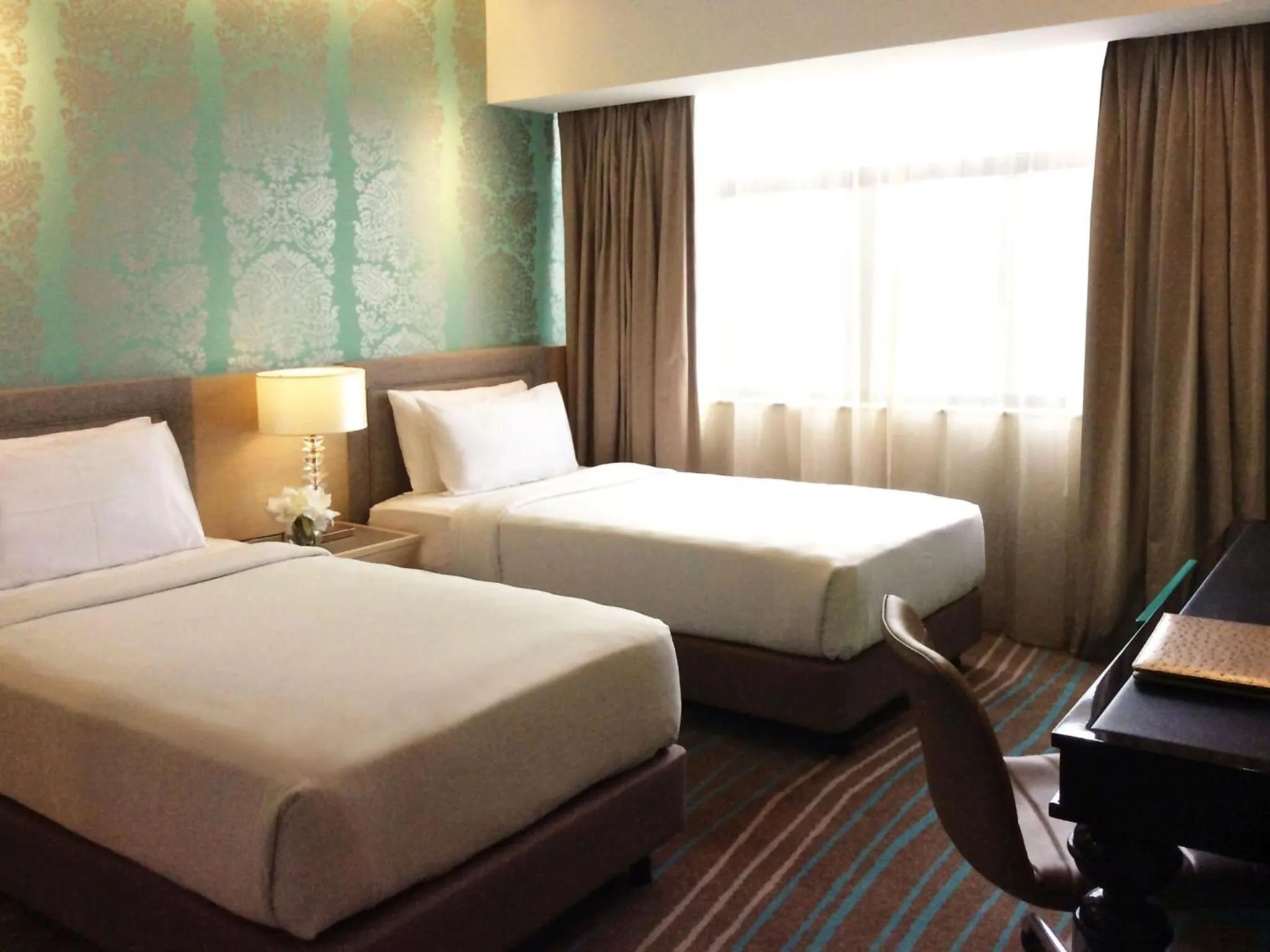 Executive Twin Room in Cosmo Hotel Kuala Lumpur