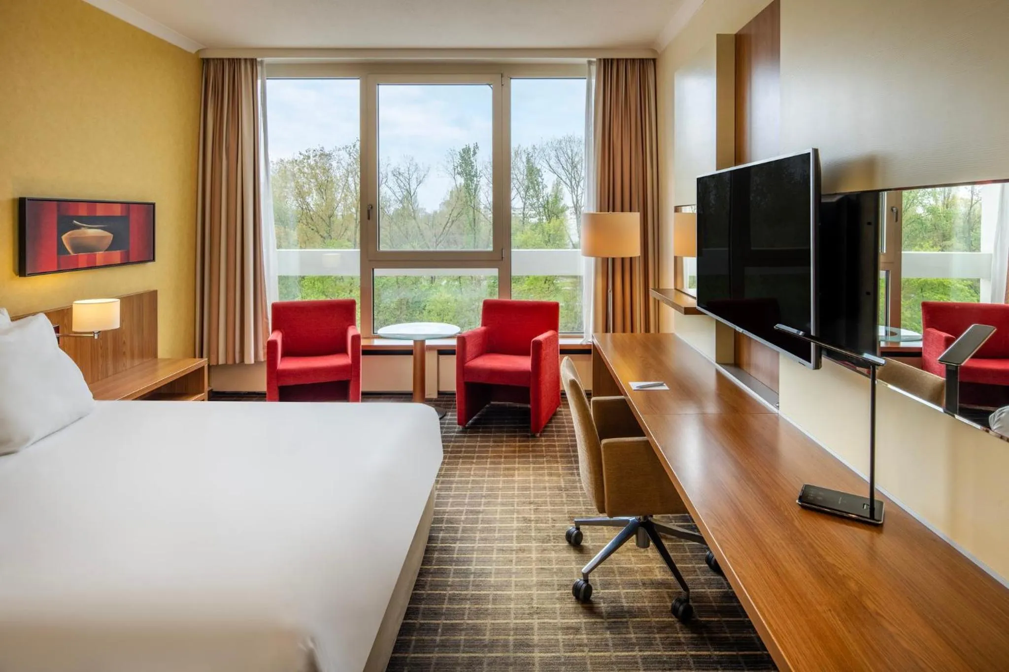 Standard Room in Crowne Plaza Antwerpen by IHG