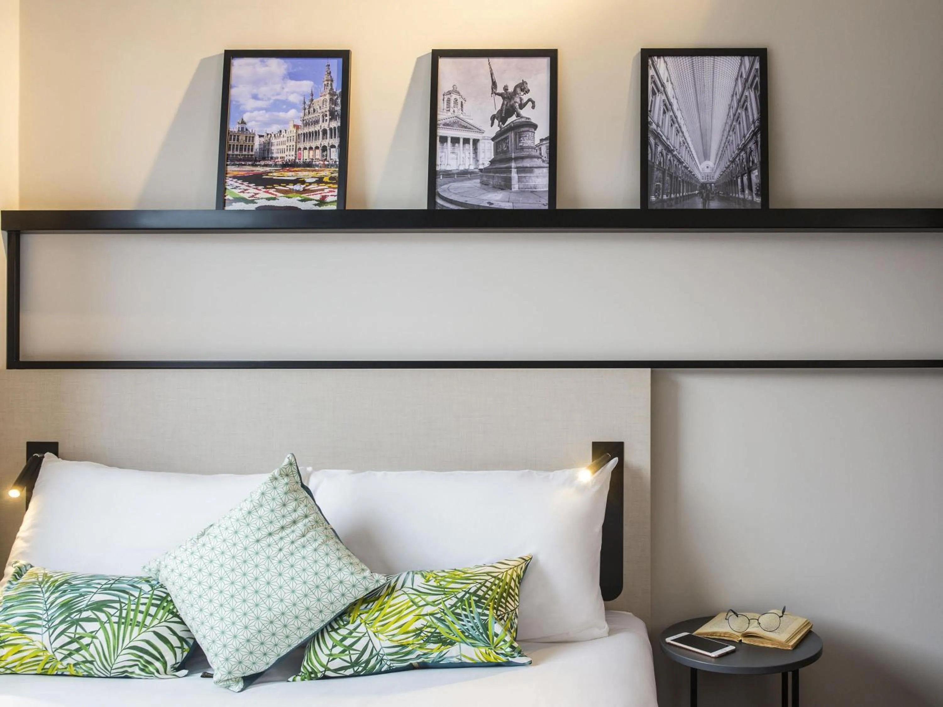 Double Room in ibis Brussels Centre Chatelain