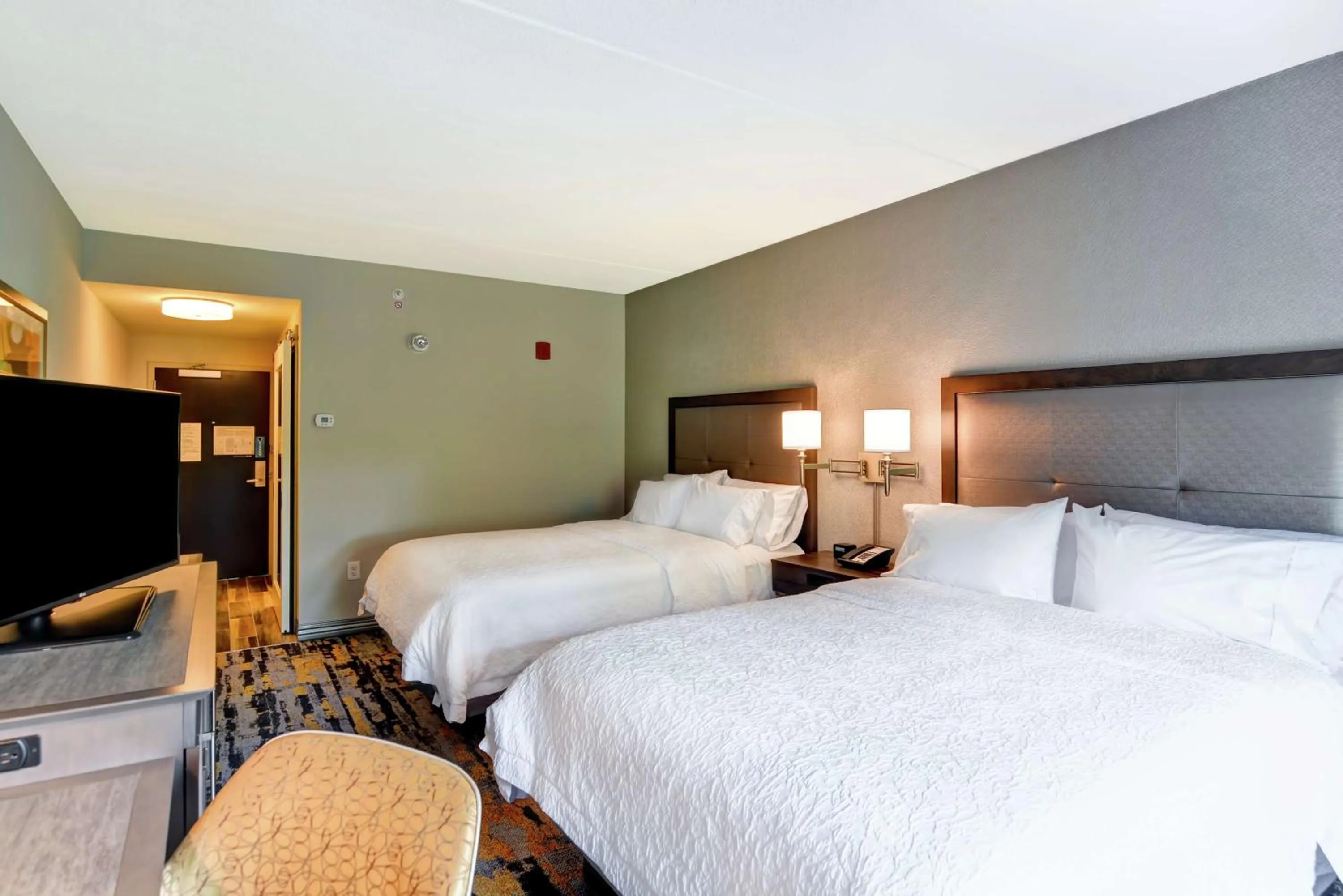 Queen Room with Two Queen Beds - Mobility Access/Non-Smoking in Hampton Inn Atlanta Kennesaw