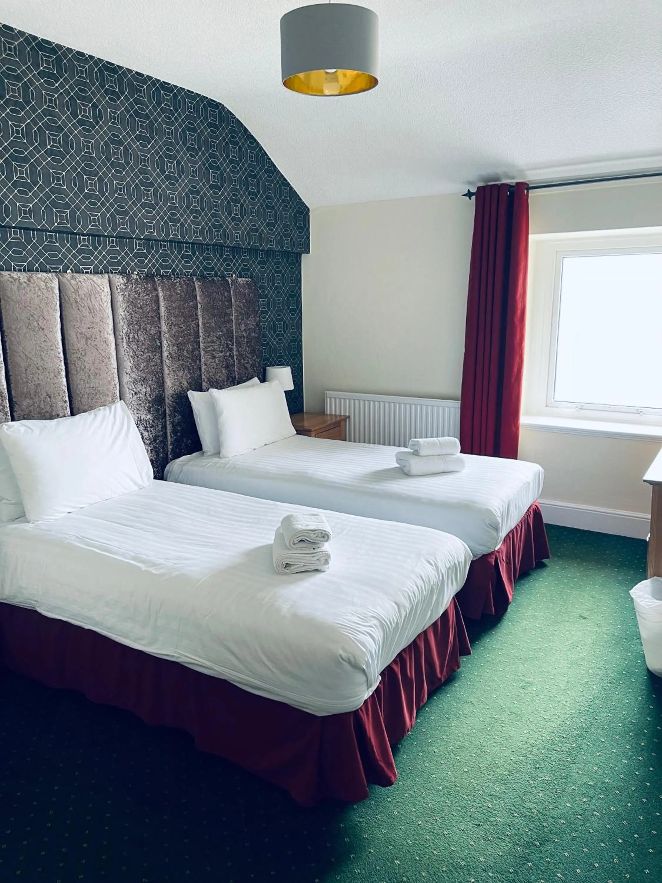 Standard Twin Room in Merrion Hotel