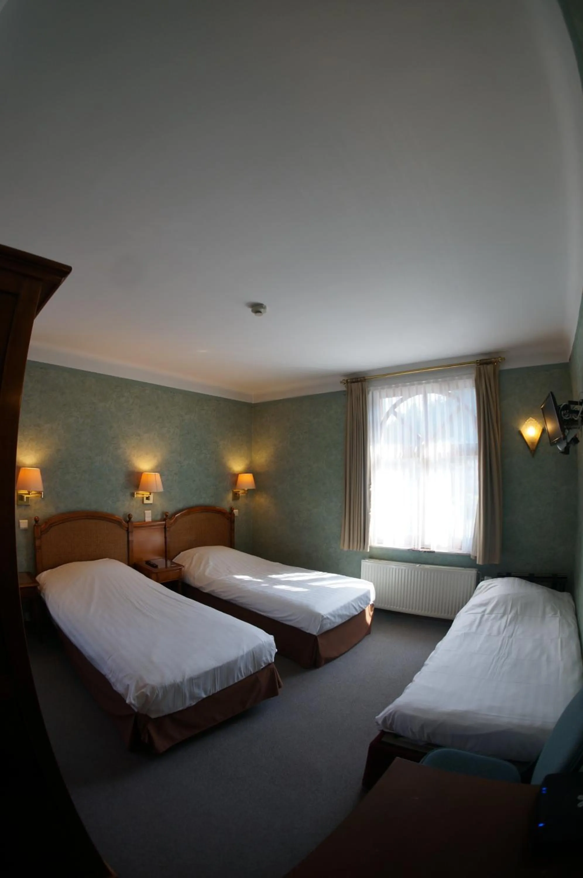 Triple Room in Hotel du Roy