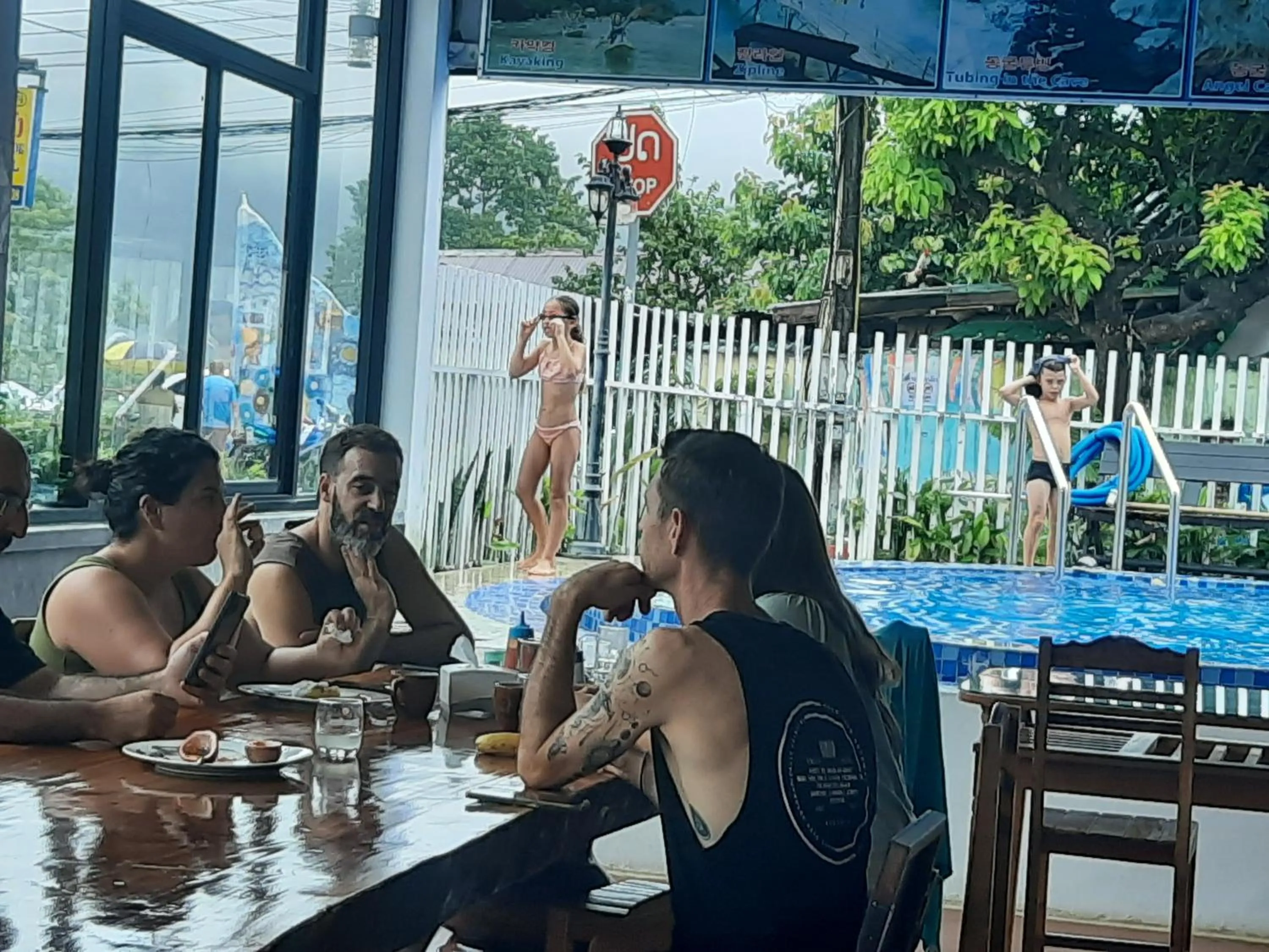 Deluxe Room in Vangvieng Rock Backpacker Rooftop Hostel