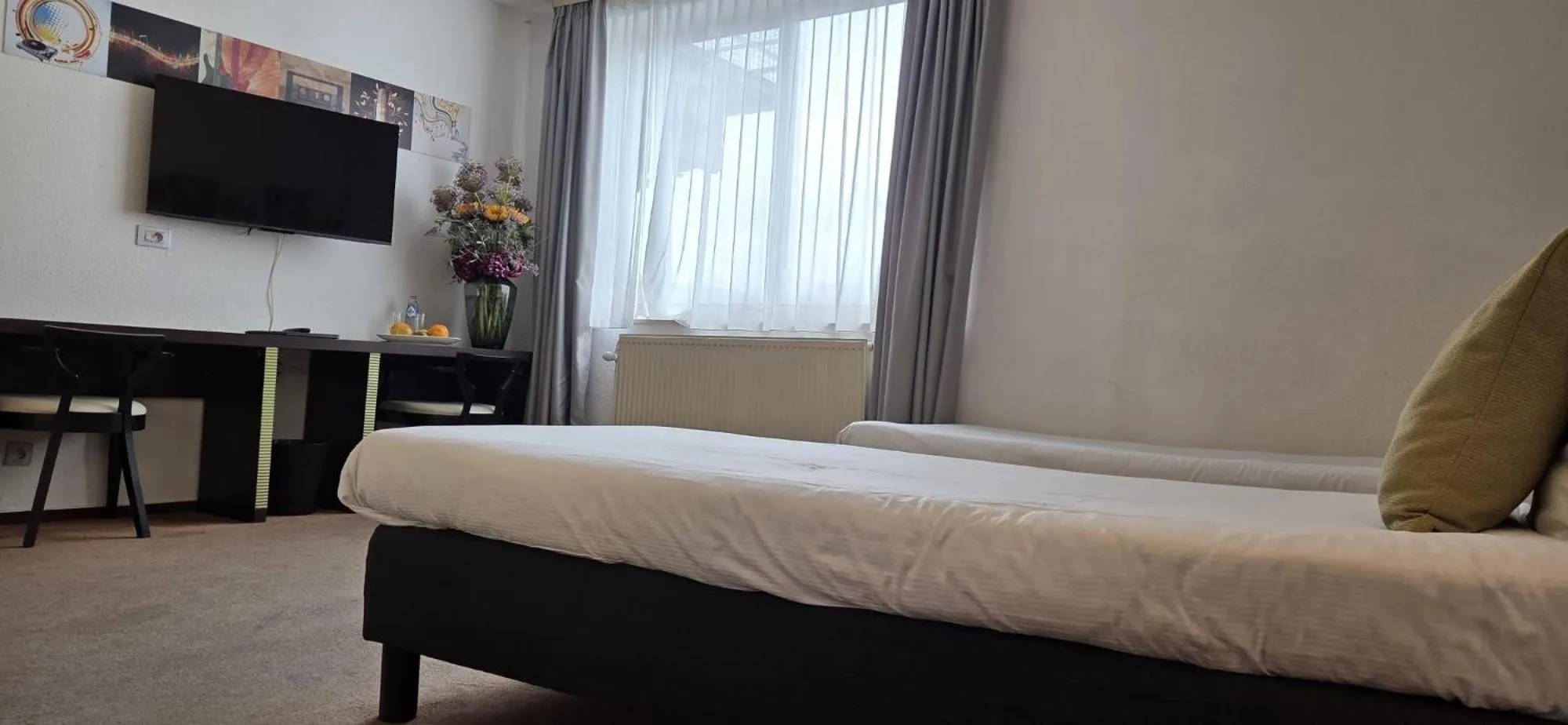 Standard Triple Room - single occupancy in Hotel Floris Arlequin Grand-Place