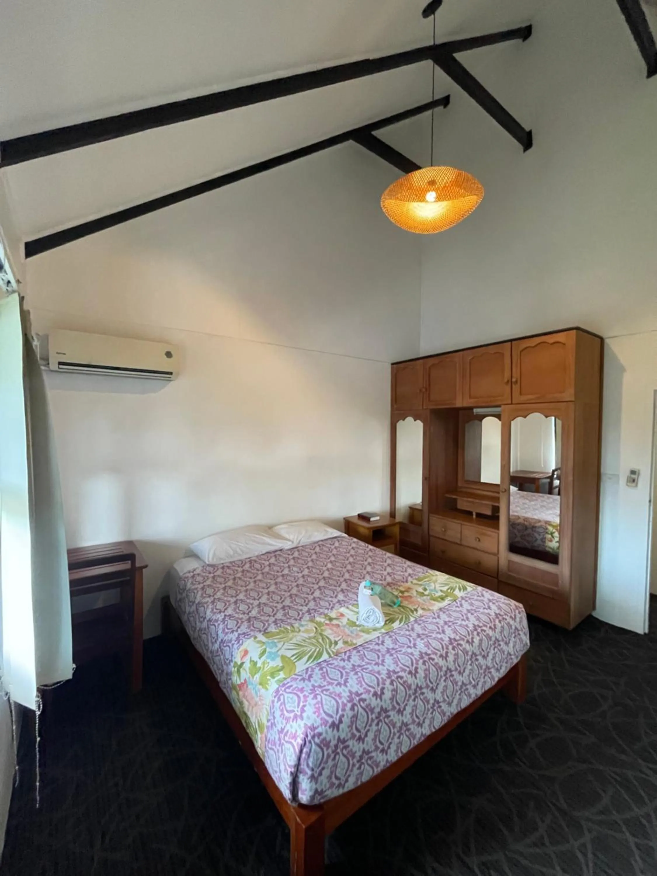 Deluxe Queen Room in Island Accommodation Suva Premier Hospitality