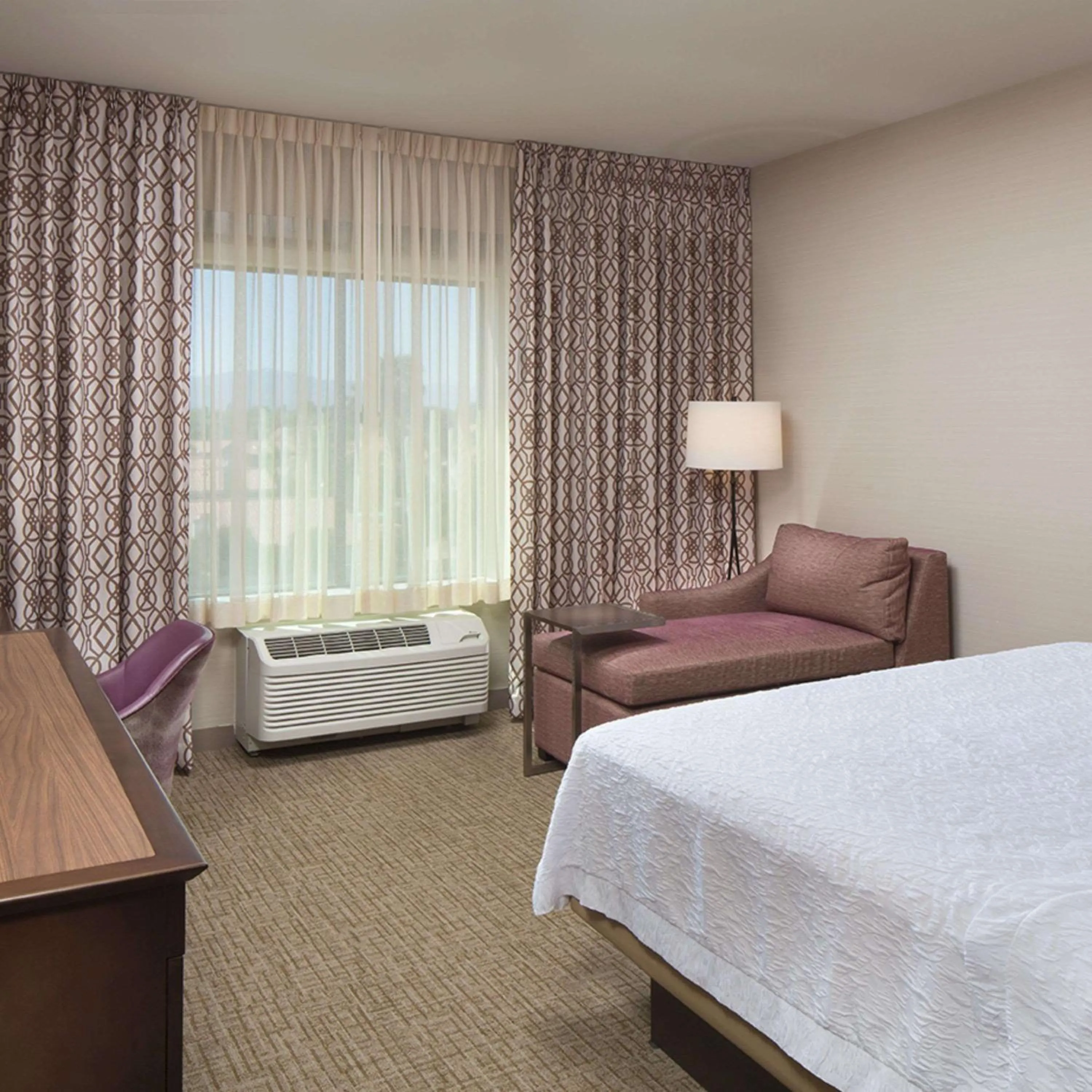 King Room - Mobility Access/Non-Smoking in Hampton Inn & Suites Murrieta Temecula