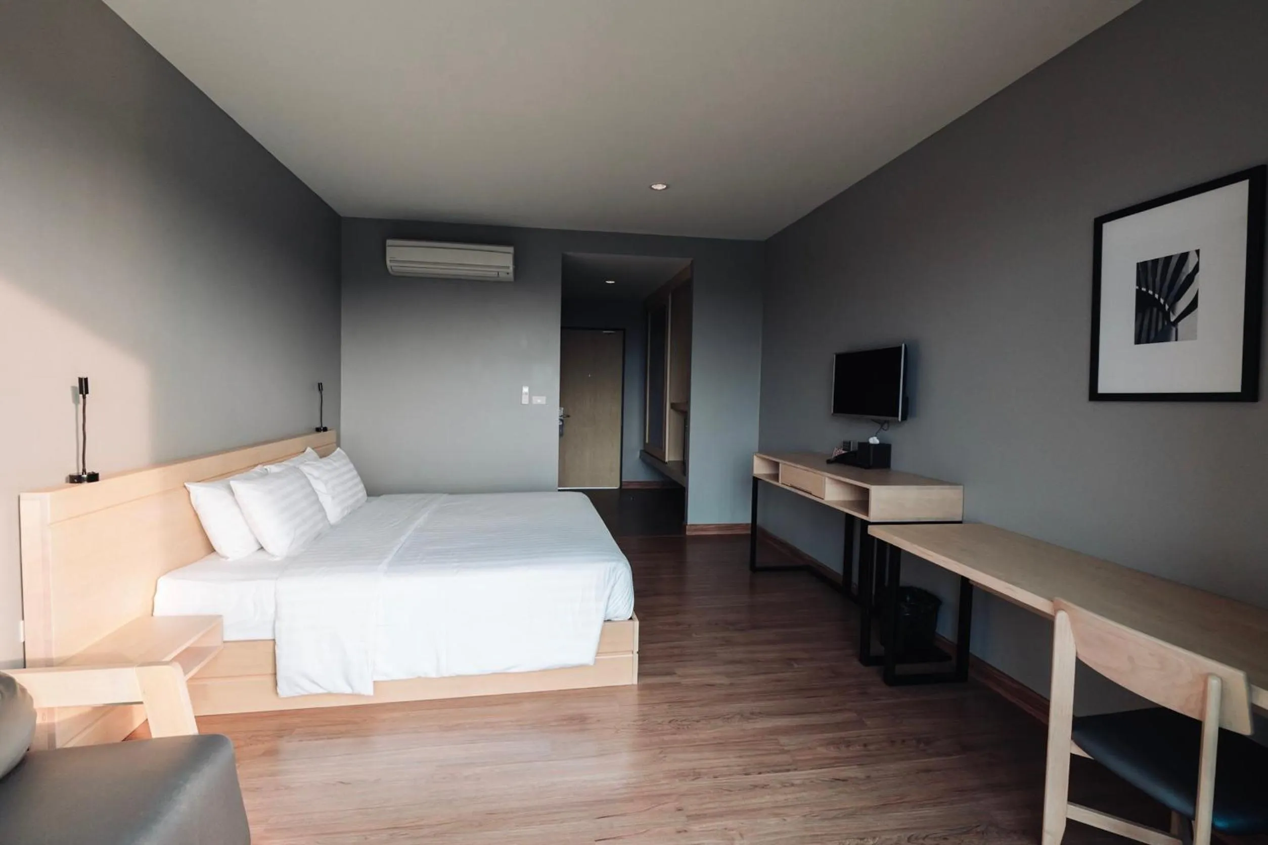 Twin Room with Pool View in Riverawan Hotel