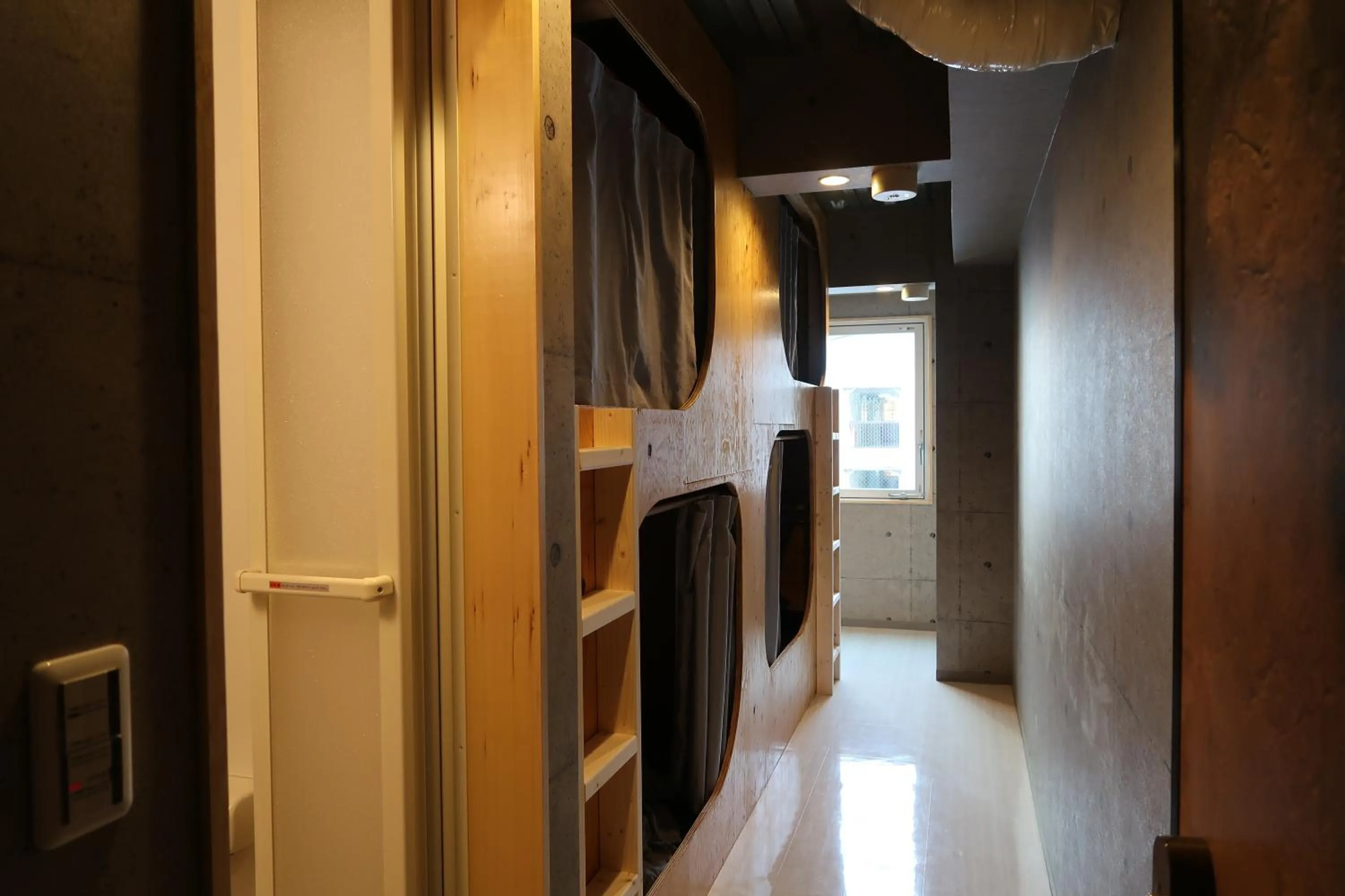 Quadruple Room with Shower in Picnic Hostel Osaka