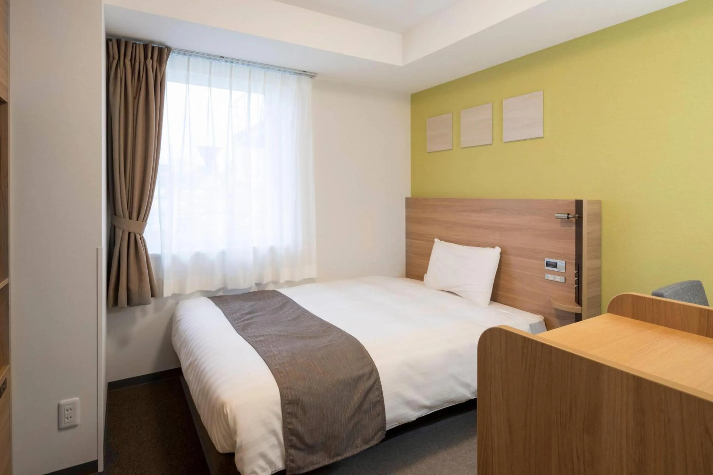 Standard Double Room - single occupancy - Non-Smoking in Comfort Hotel Toyohashi