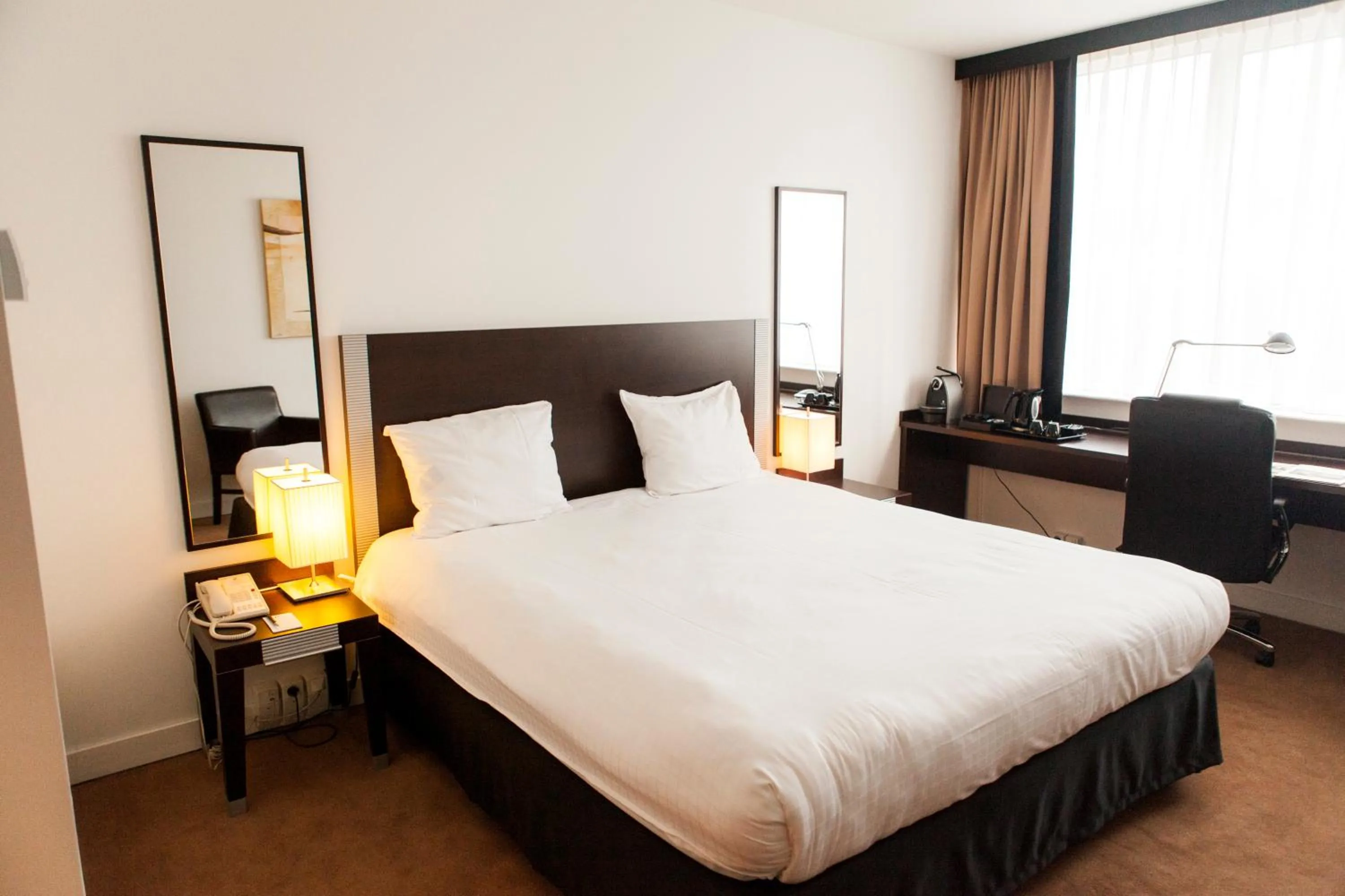 Deluxe Double or Twin Room in Progress Hotel