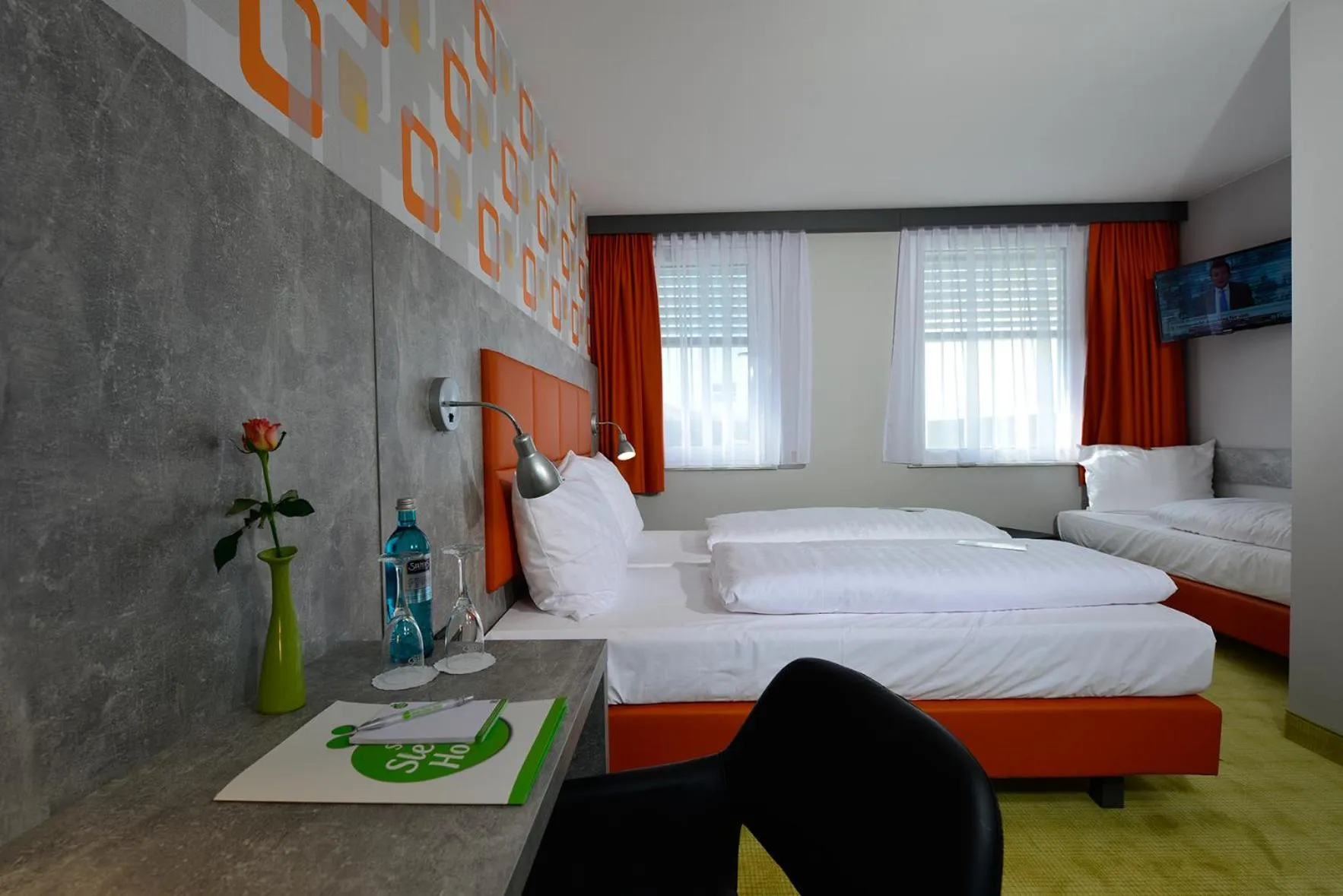 Triple Room in SleepySleepy Hotel Gießen