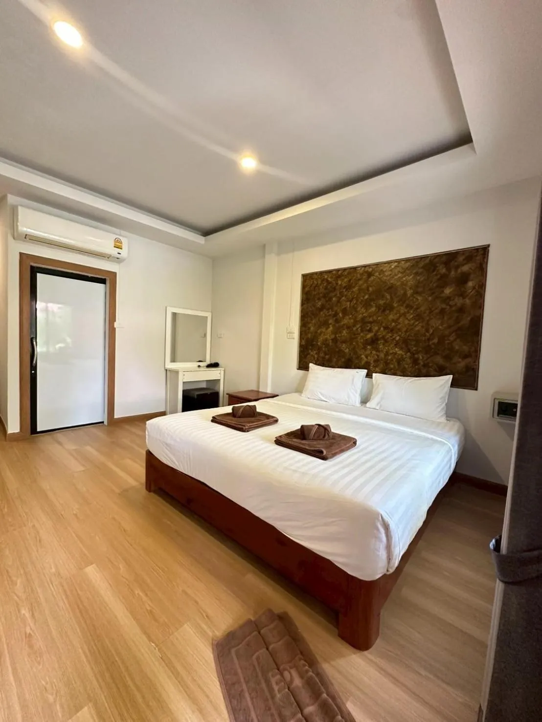Double Room in Klongdao Sunset Villa