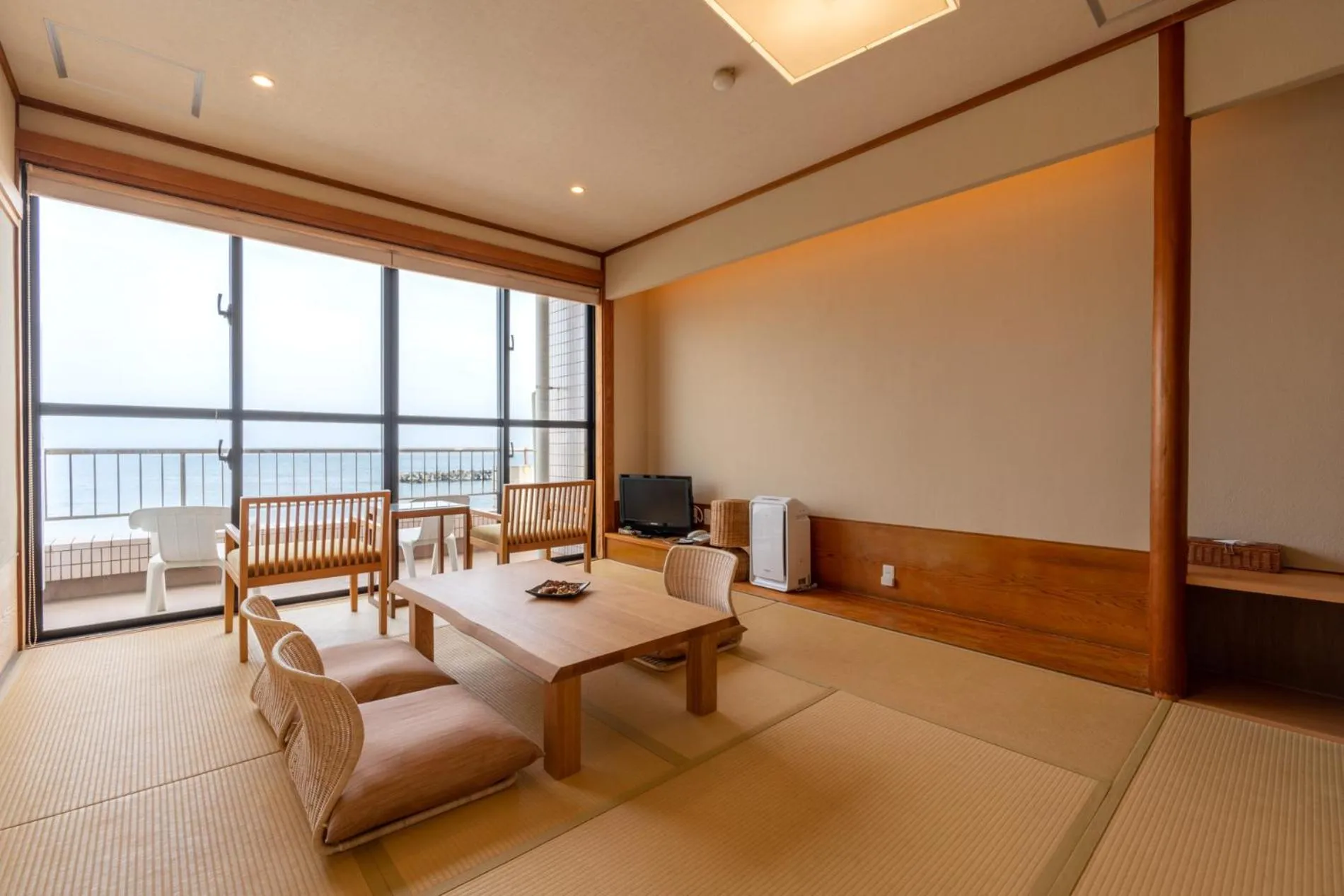 Standard Japanese-Style Room with Sea View in Isohara Seaside Hotel