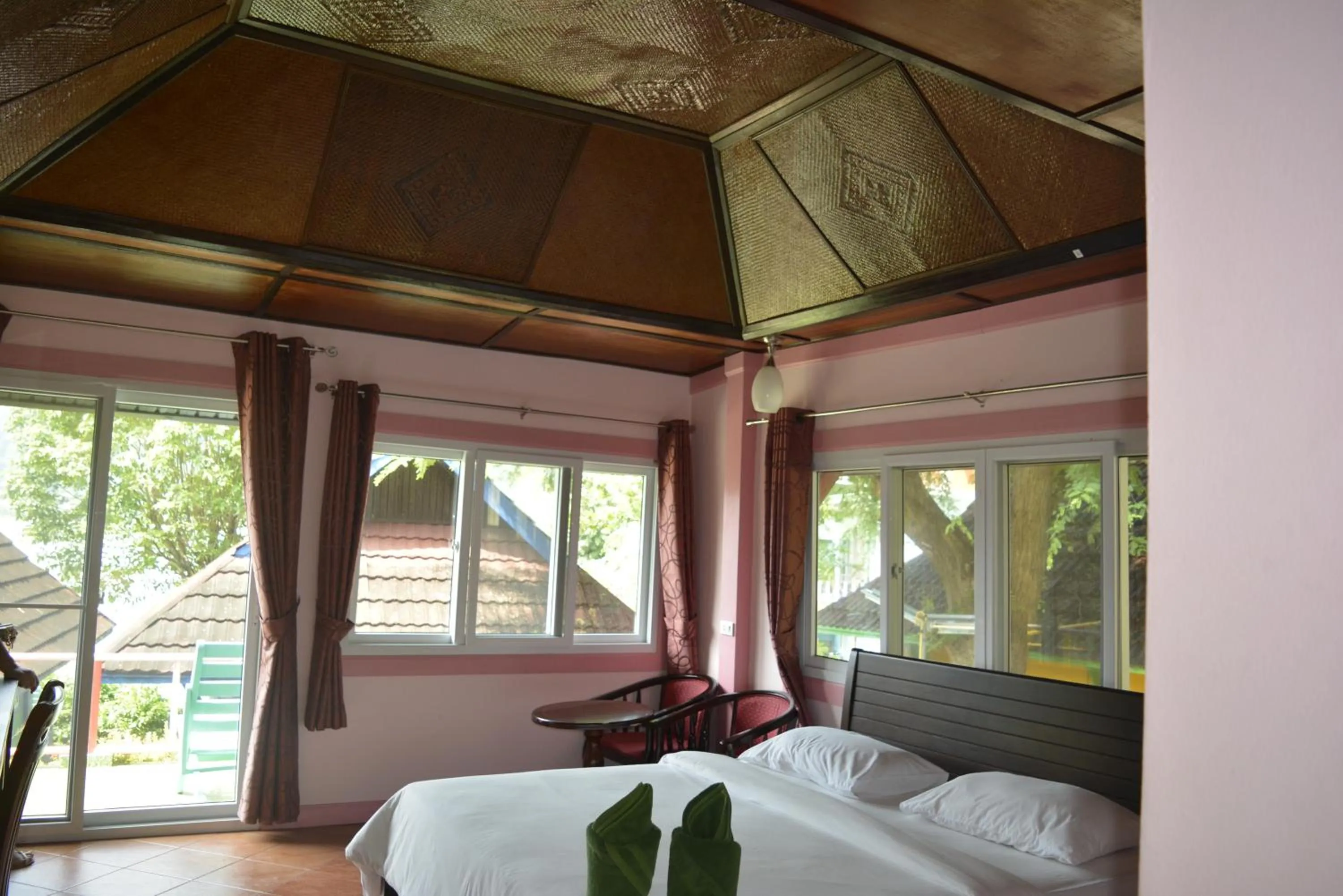 Deluxe Double or Twin Room in Phi Phi View Point Resort