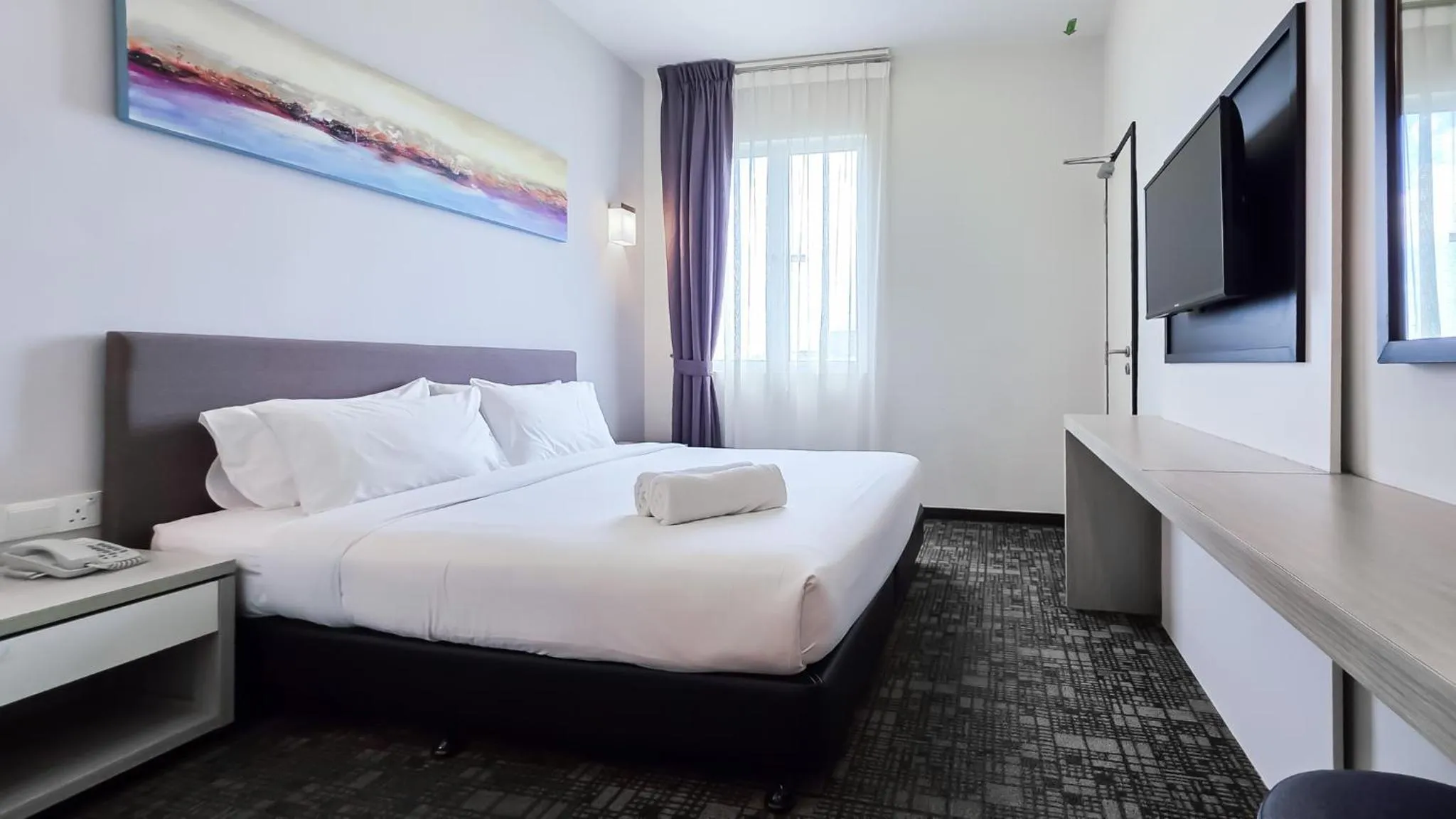 Deluxe King Room in Amansari Hotel Nusajaya