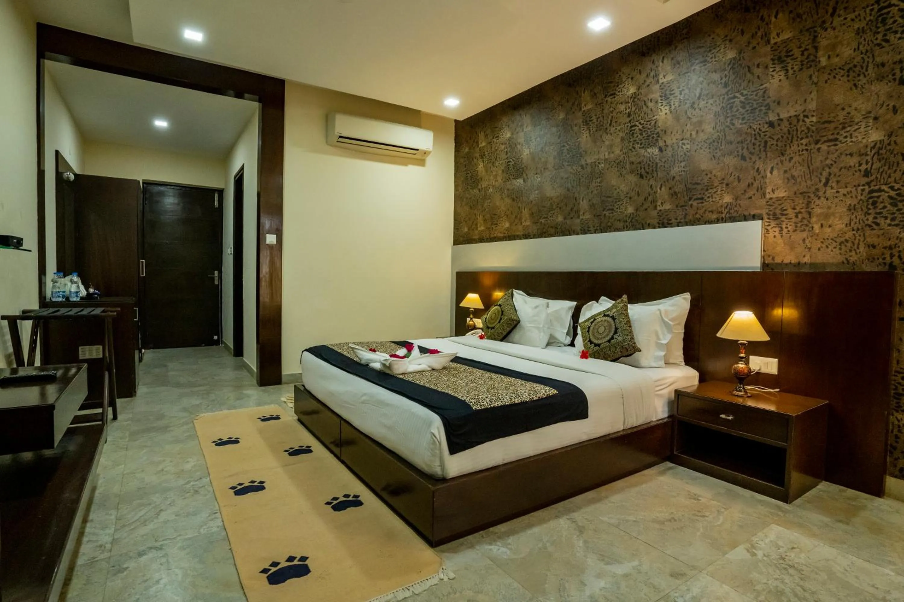Deluxe Room in Jungle Vilas