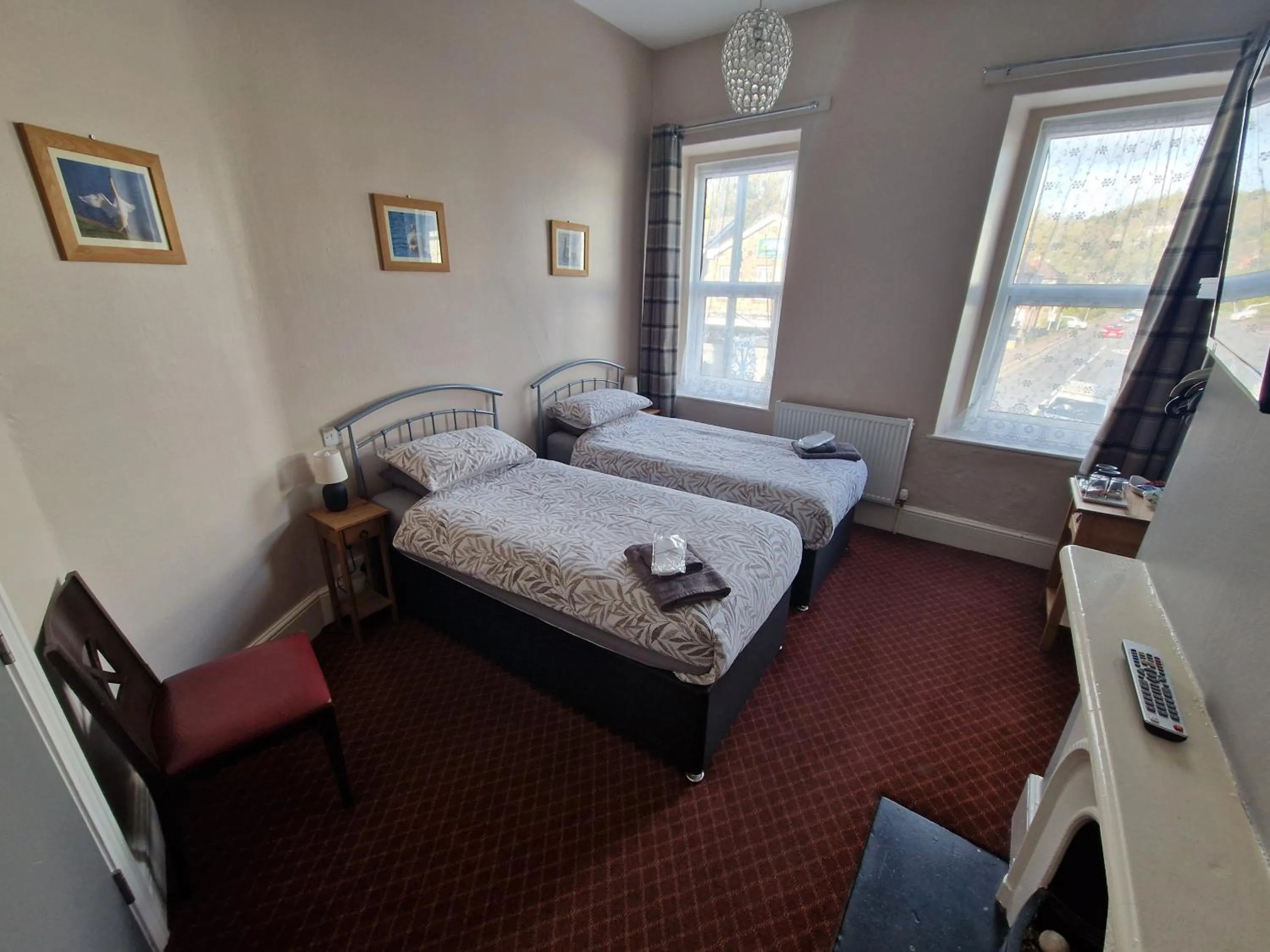 Twin Room with Private External Bathroom - single occupancy in The Swan Hotel