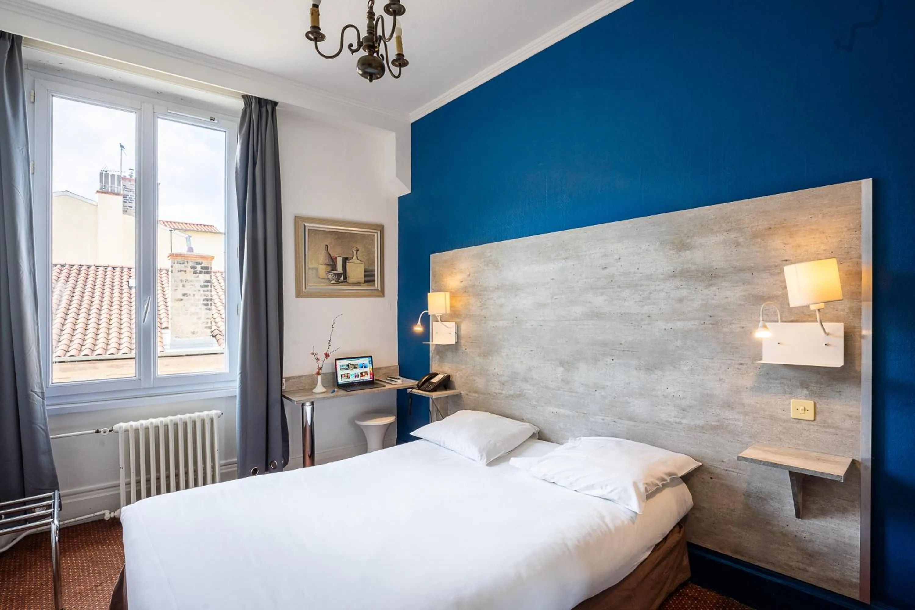 Double Room in Hôtel du Helder