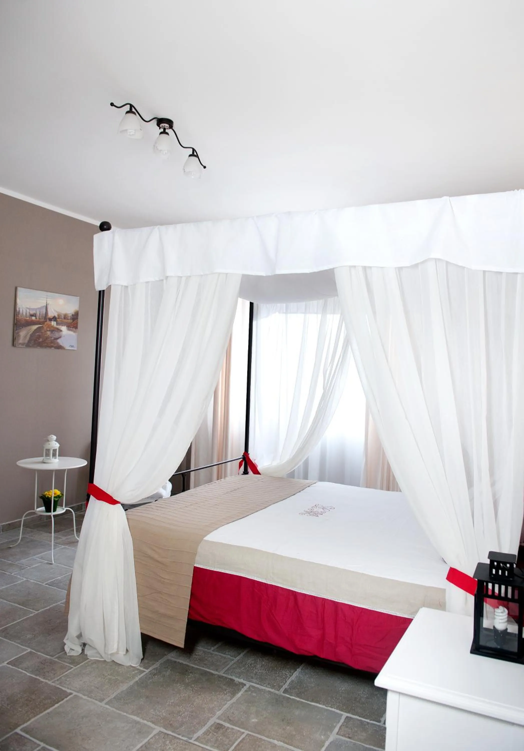 Deluxe Double Room with Extra Bed - single occupancy in La Selva Incantata - Villa con Piscina e Giardino Privato