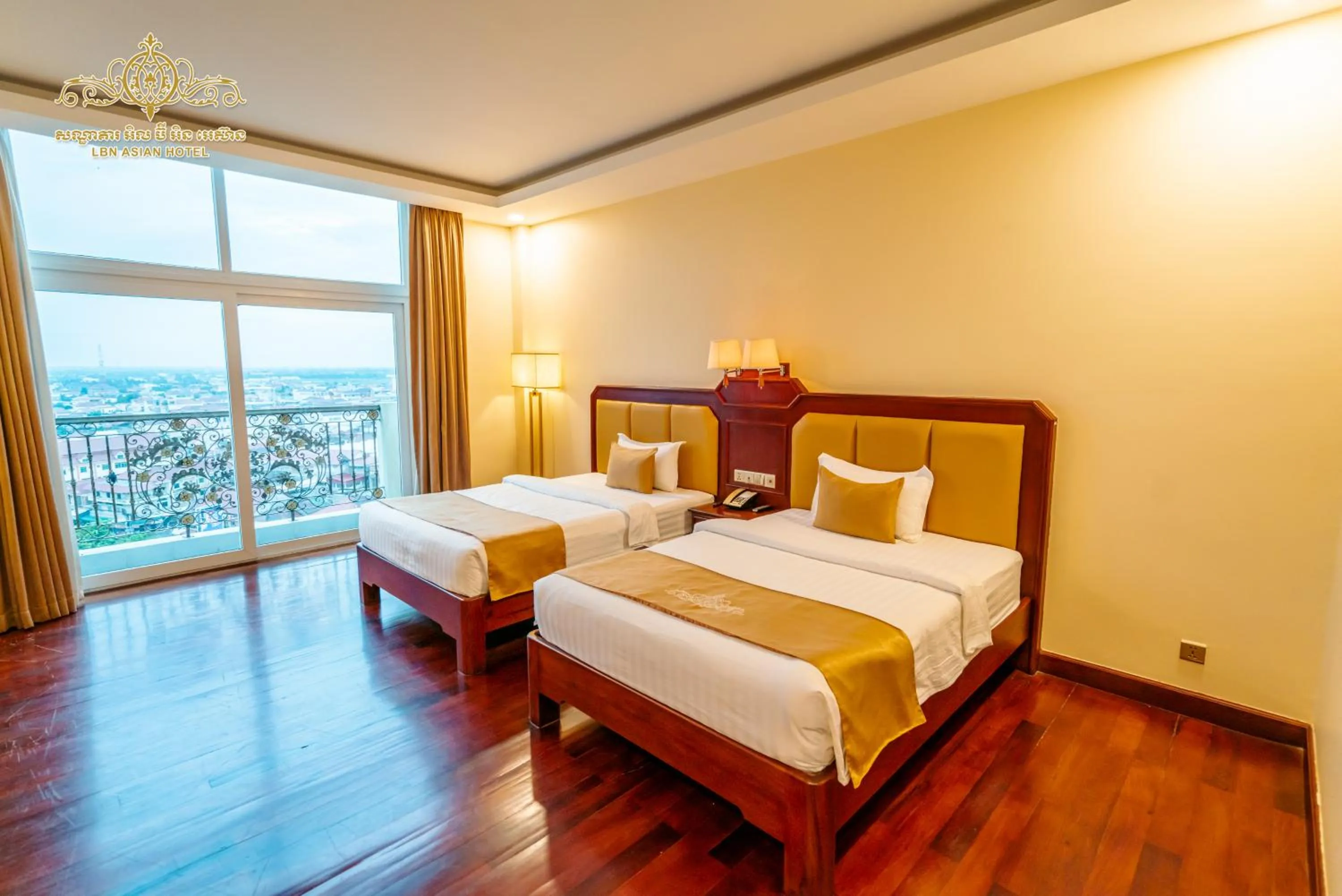 Superior Twin Room in Lbn Asian Hotel
