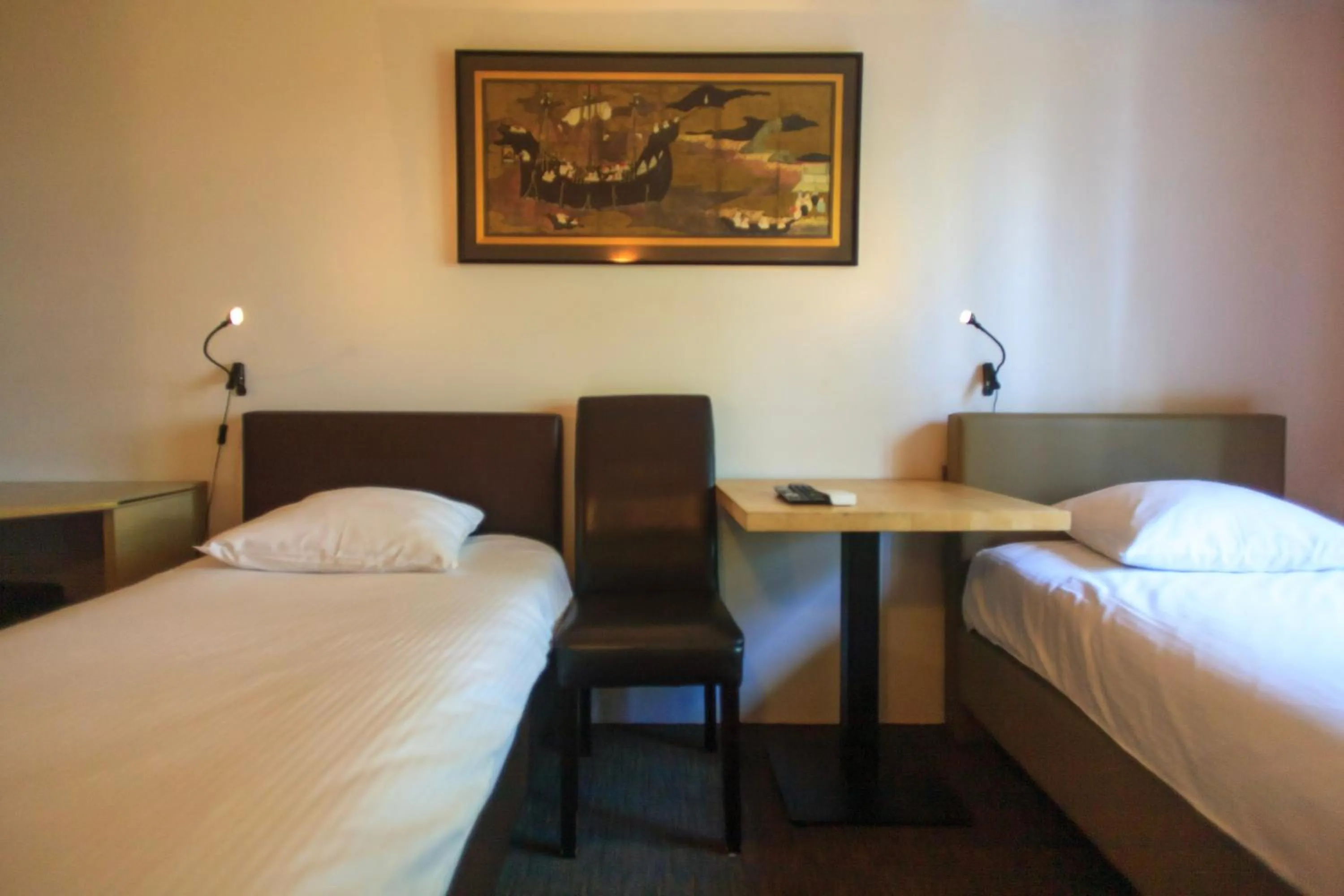 Twin Room in St-Janshof Hotel