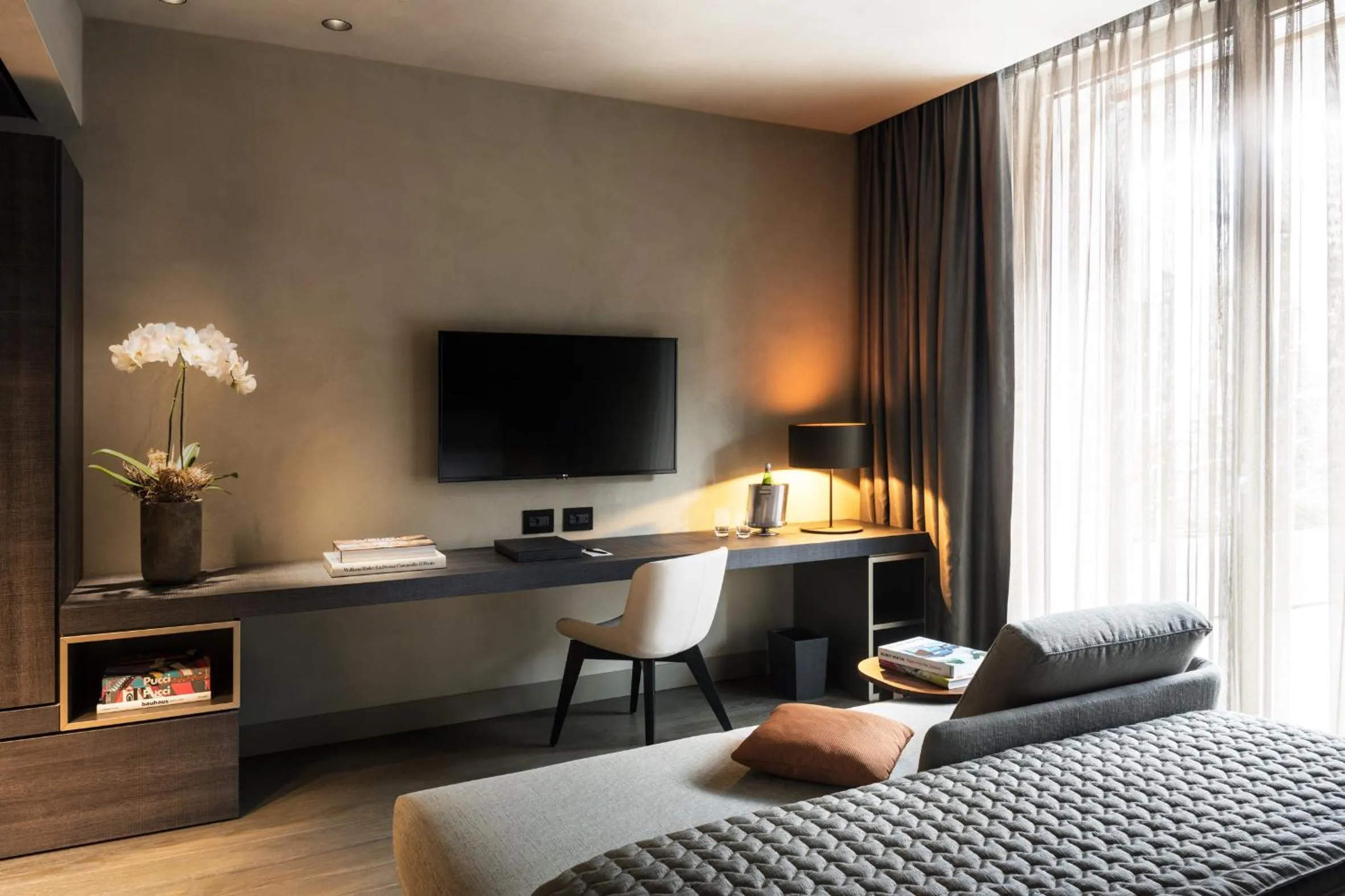 Deluxe Double Room with Balcony in Hotel VIU Milan, a Member of Design Hotels