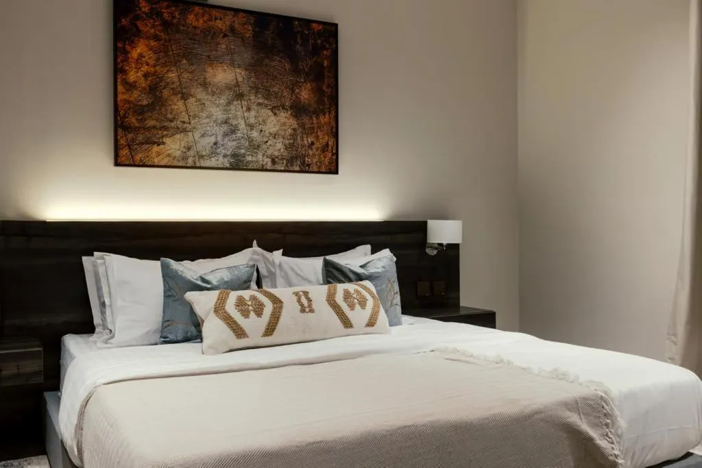 Superior King Room in Viola Gardens Residence Serviced apartments