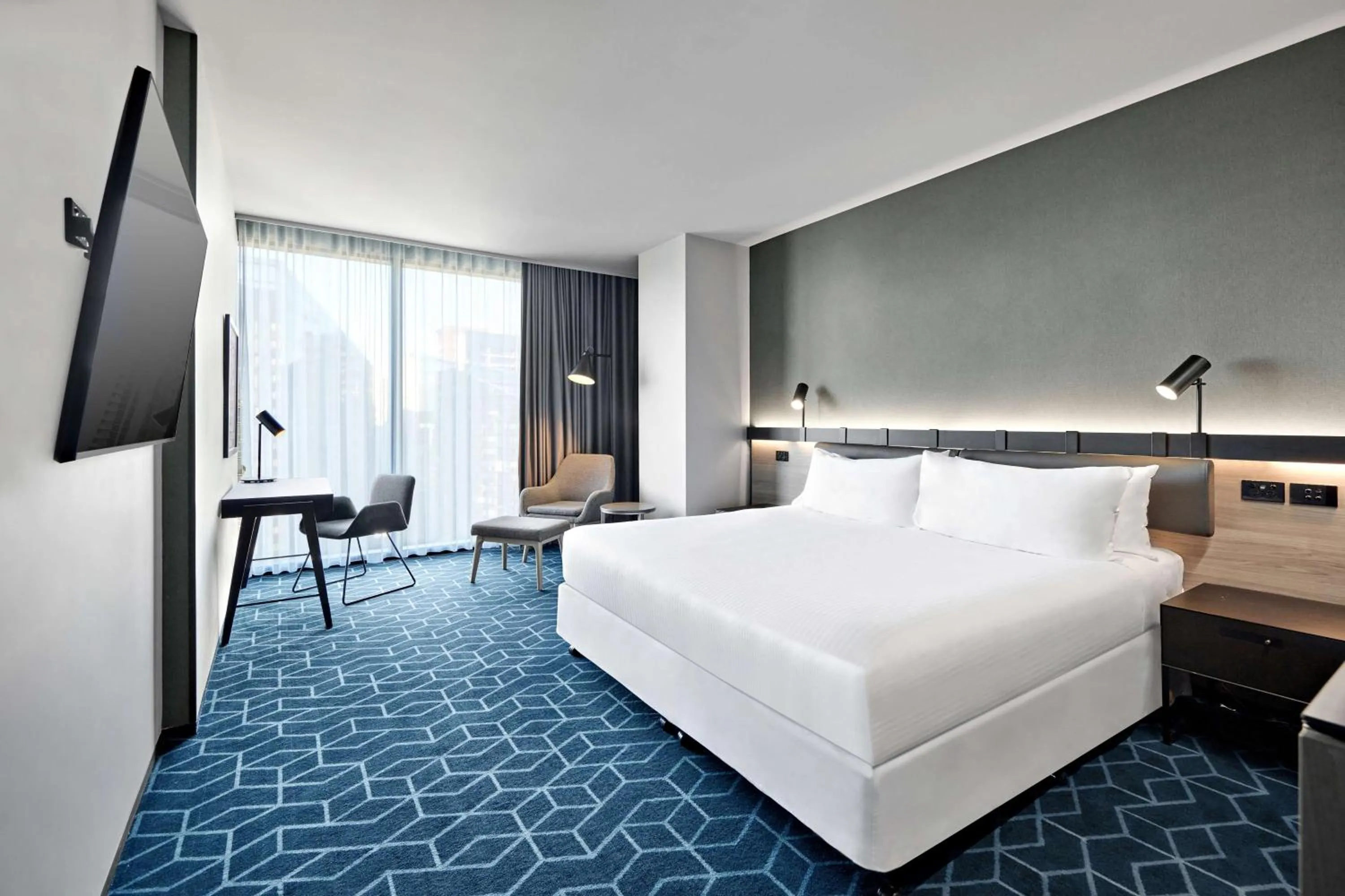 Premier City View King in Four Points by Sheraton Melbourne Docklands
