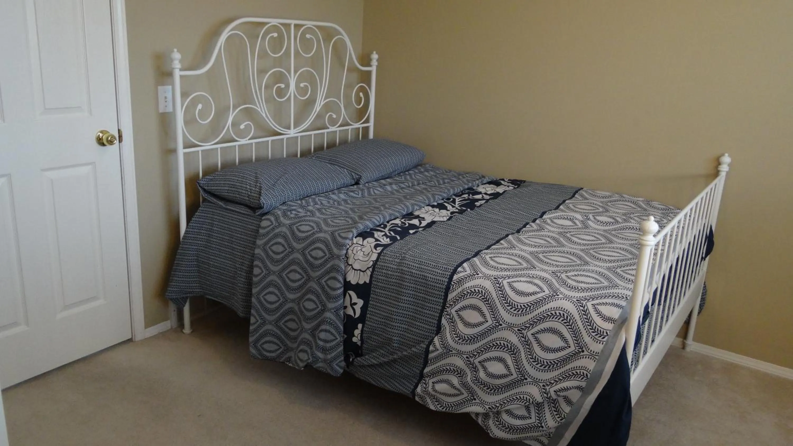 Double Room in Brother Li Homestay