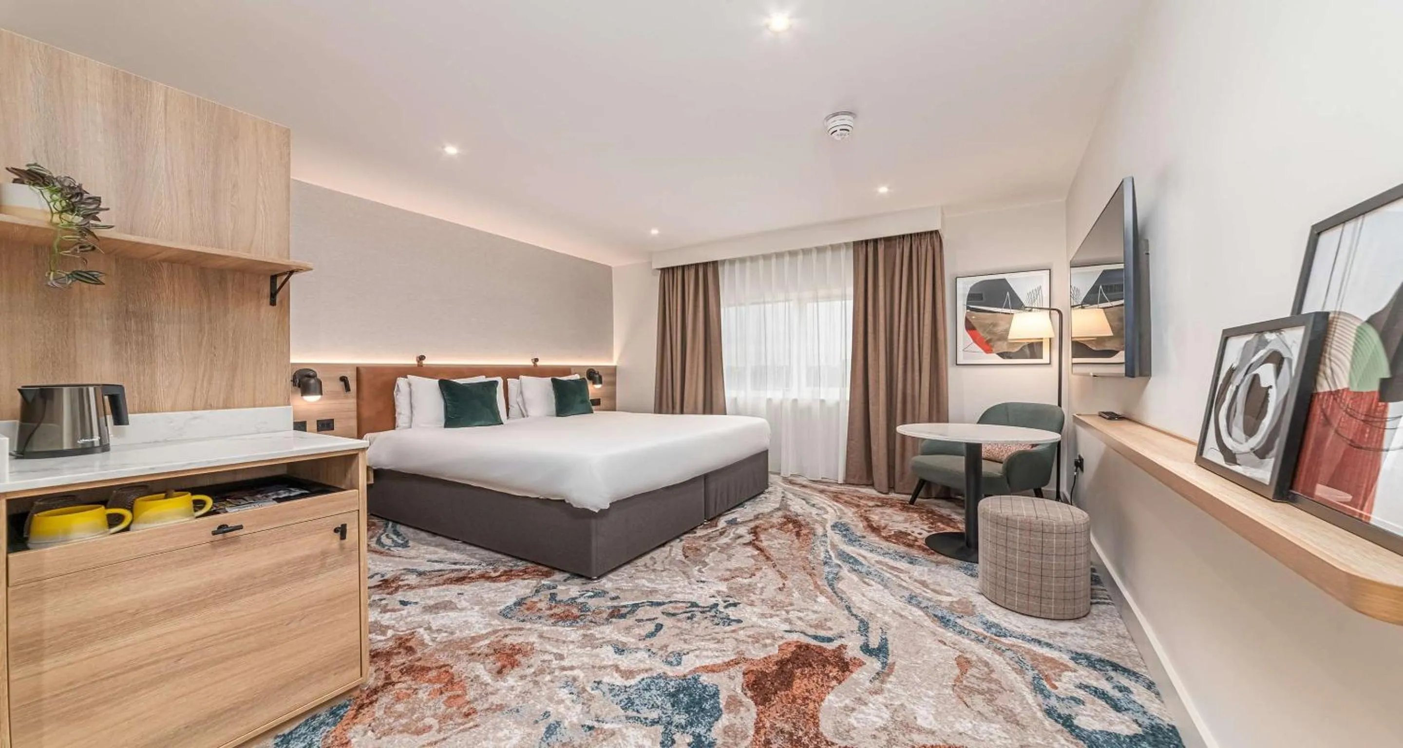 Standard King Room in voco Rockingham Forest Corby by IHG