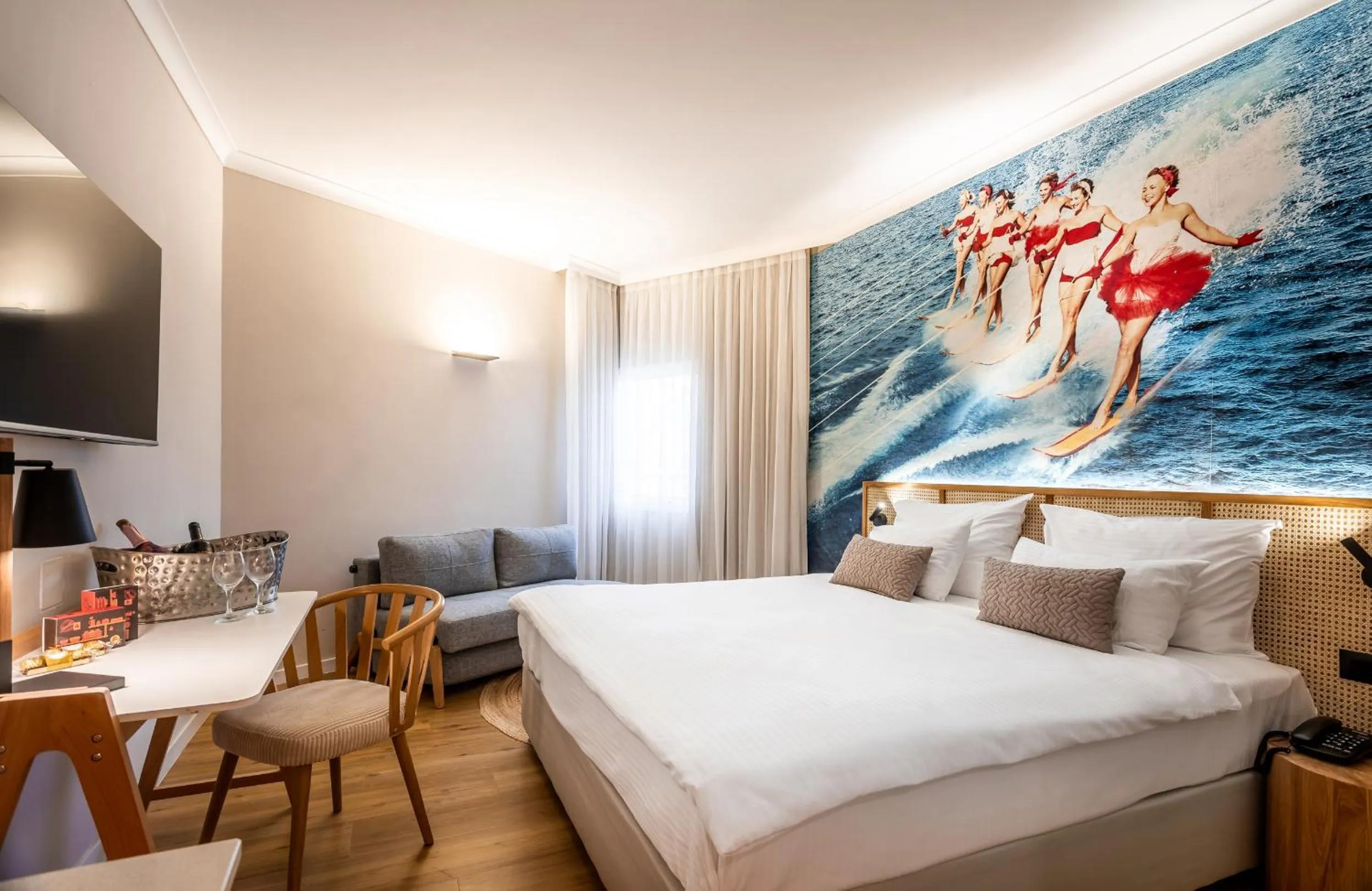 Deluxe Double Room in Prima Music Hotel