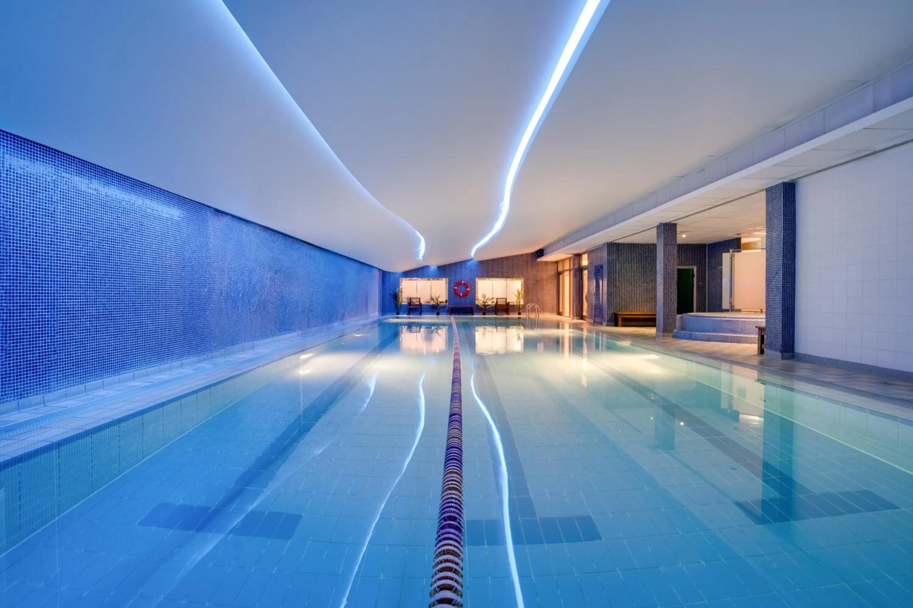 Deluxe Quadruple Room in The Spencer Hotel