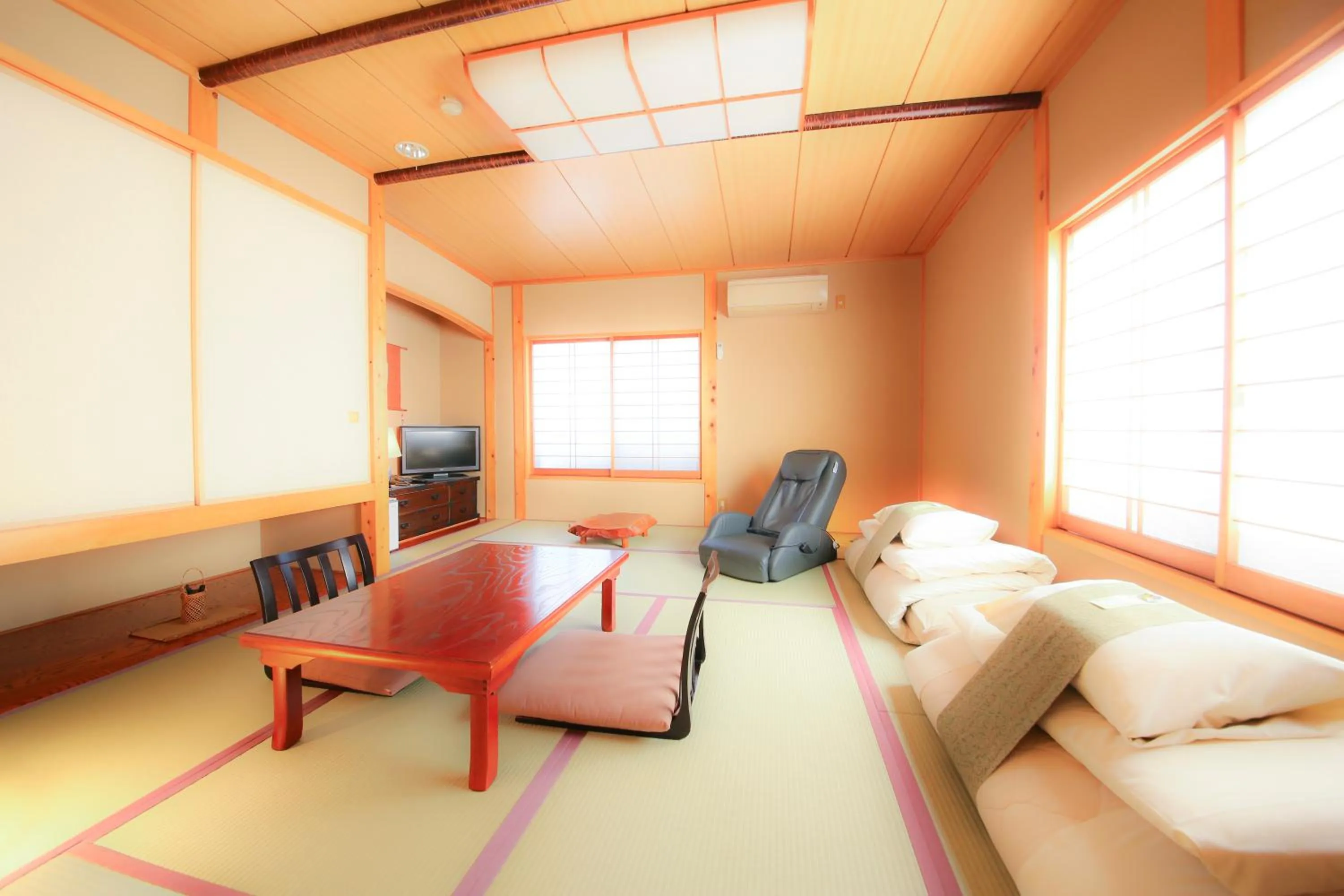 Japanese Style Room with Shared Bathroom  - Non-Smoking in 旅館かわな -Ryokan Kawana-