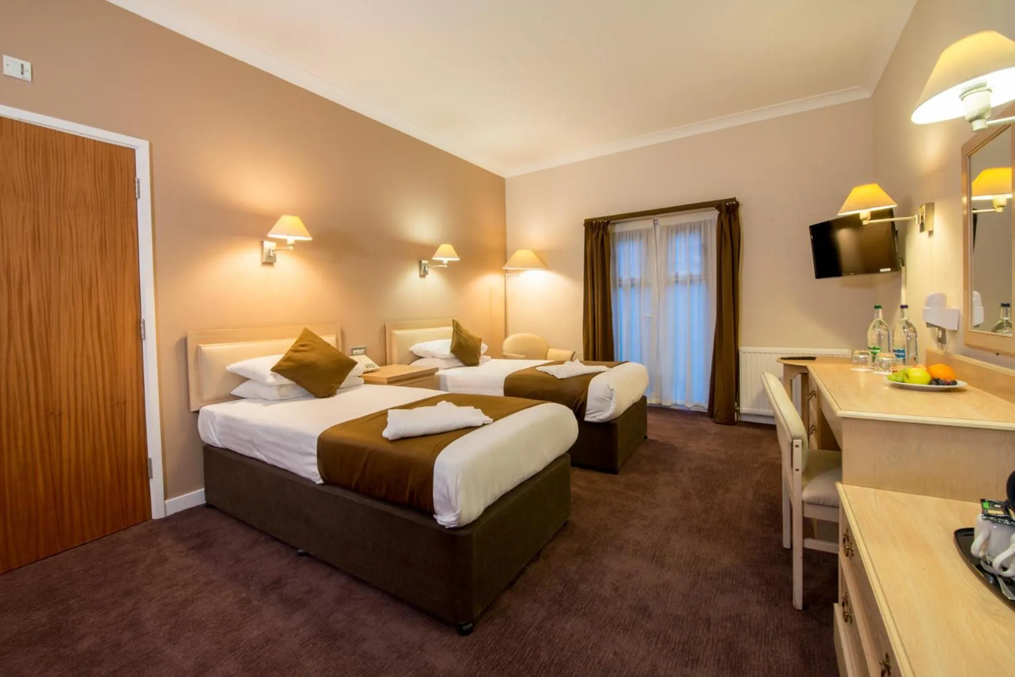 Standard Twin Room in The Regency Hotel