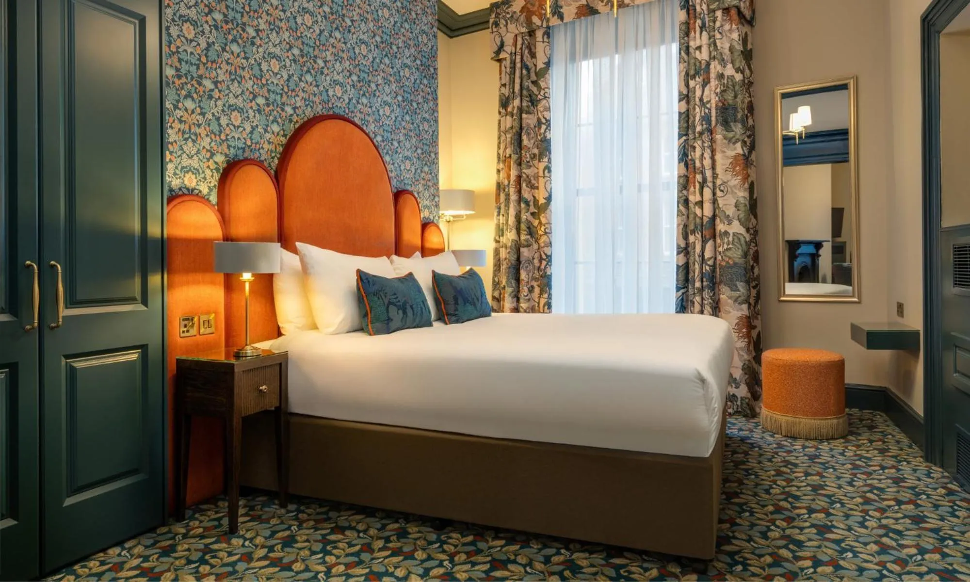 Georgian Family Suite in The Trinity City Hotel