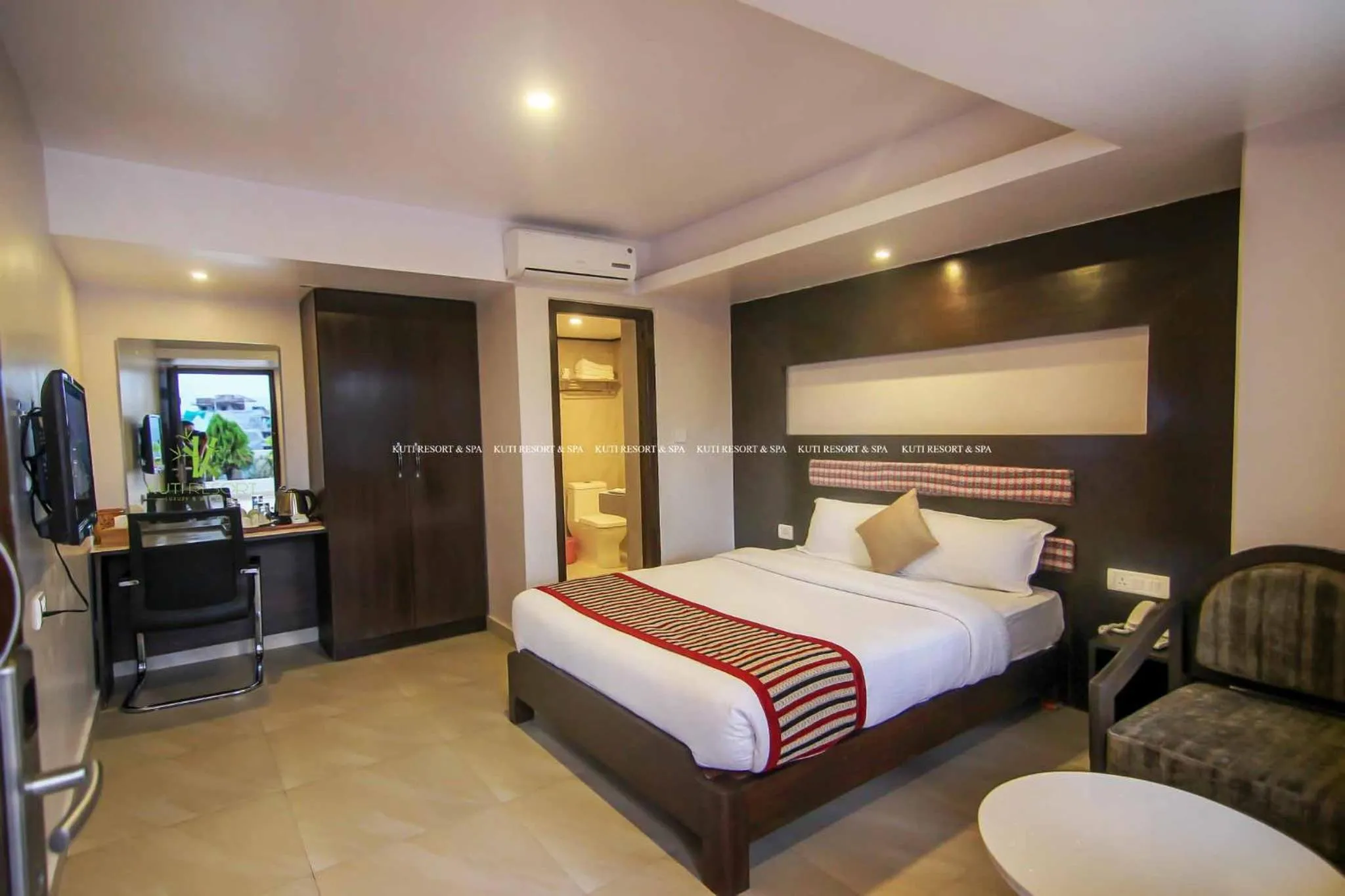 Deluxe Single Room in Kuti Resort & Spa