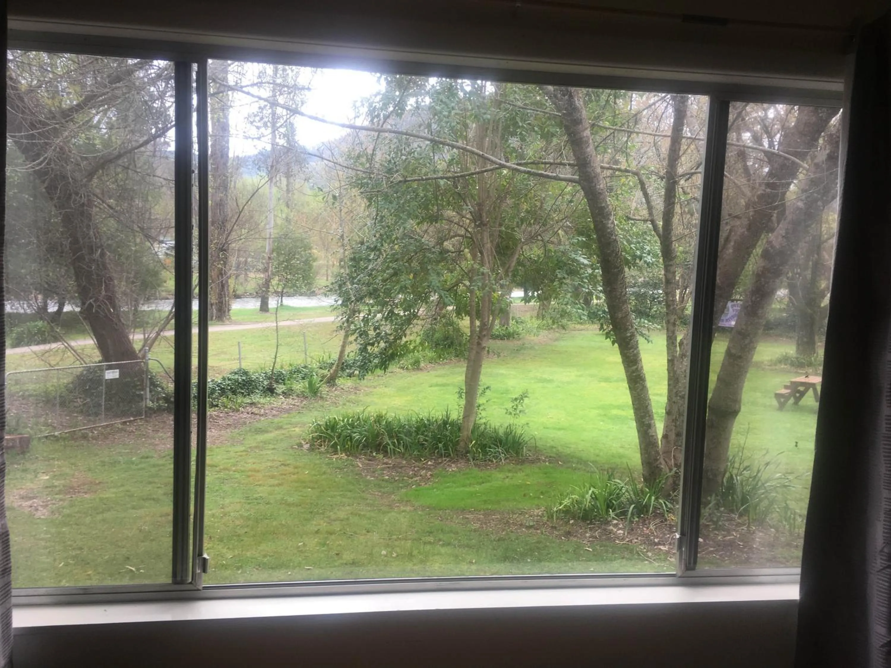 Apartment in Ovensview On Riverside