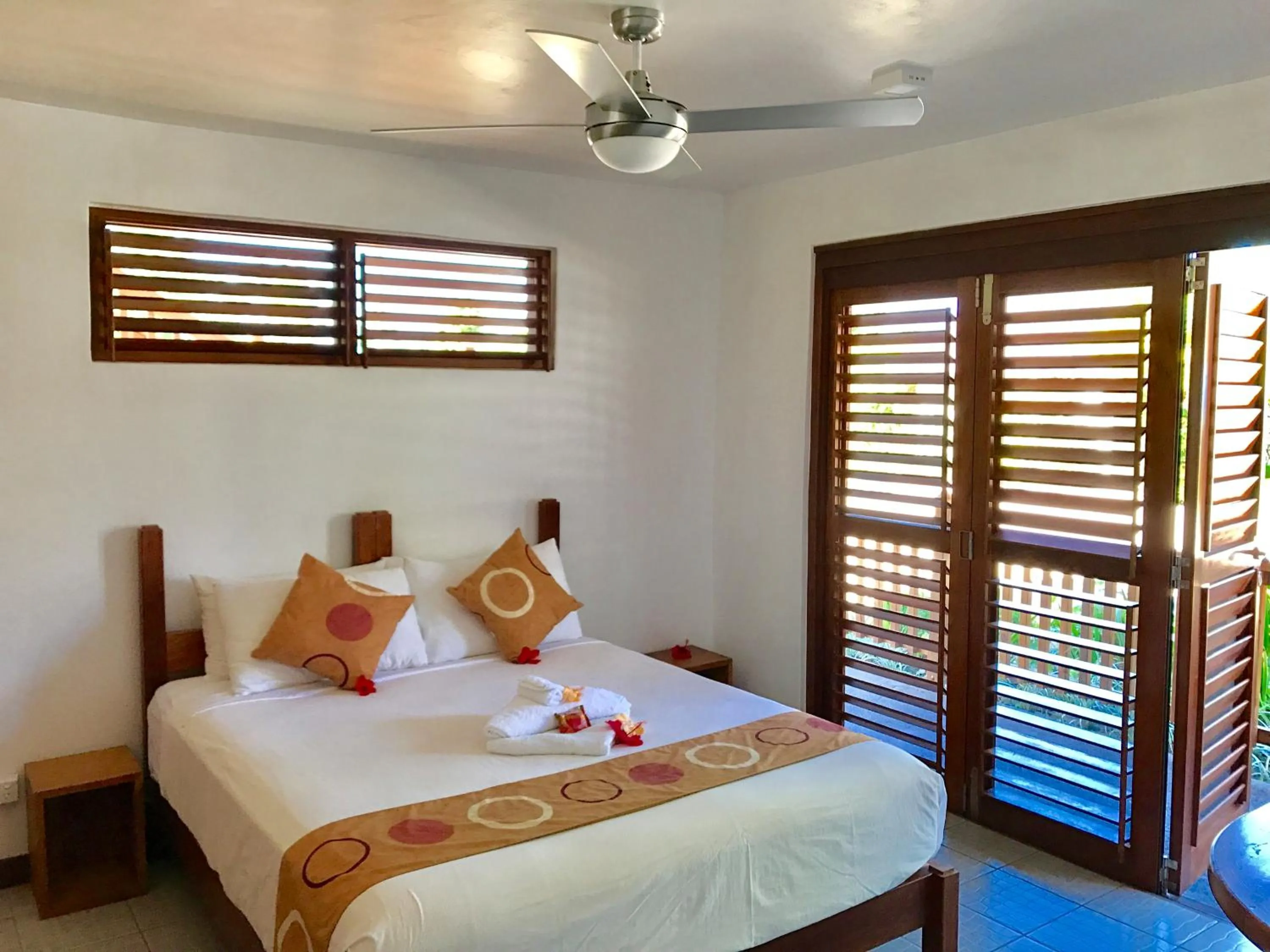 Lower Villa with Garden View in Tanna Evergreen Resort & Tours