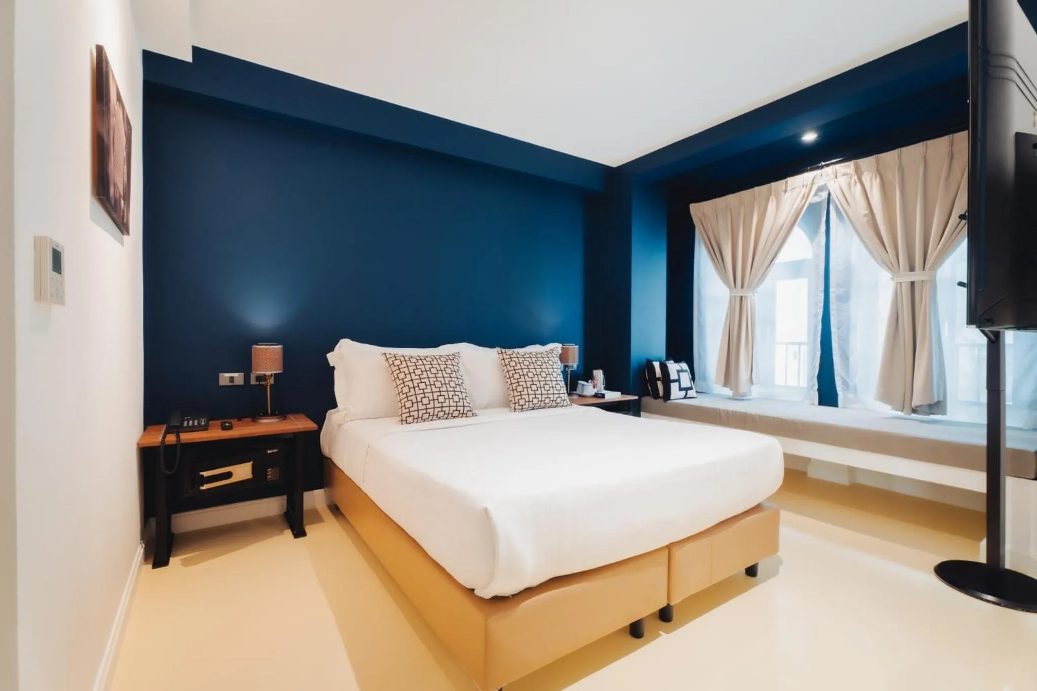Superior Queen Room in Xinlor House - Phuket Old Town