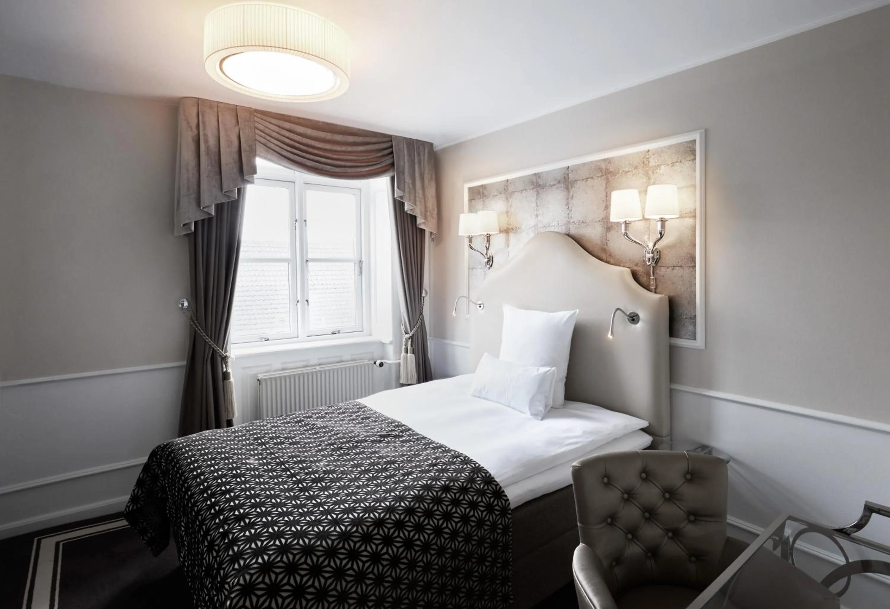 Superior Single Room in Phoenix Copenhagen