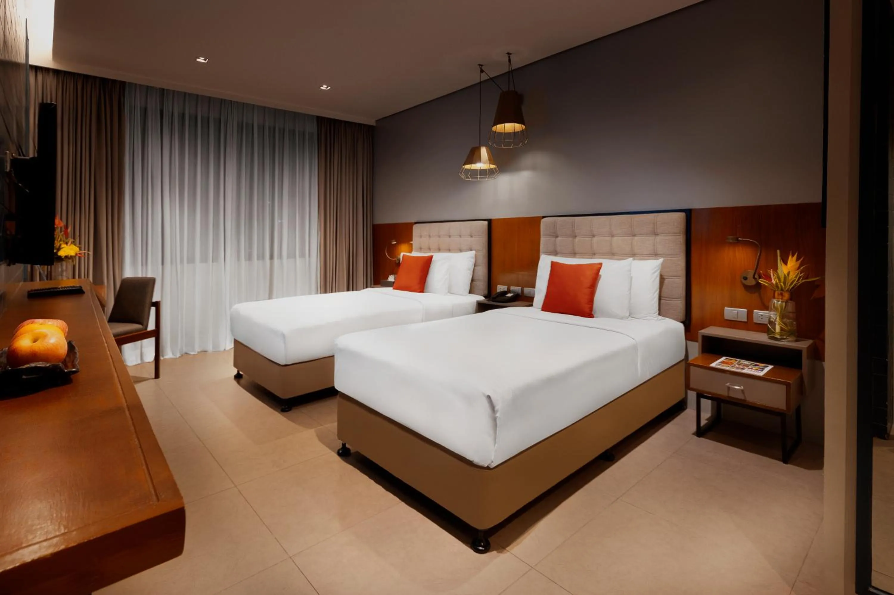 Deluxe Twin Room in Summit Galleria Cebu