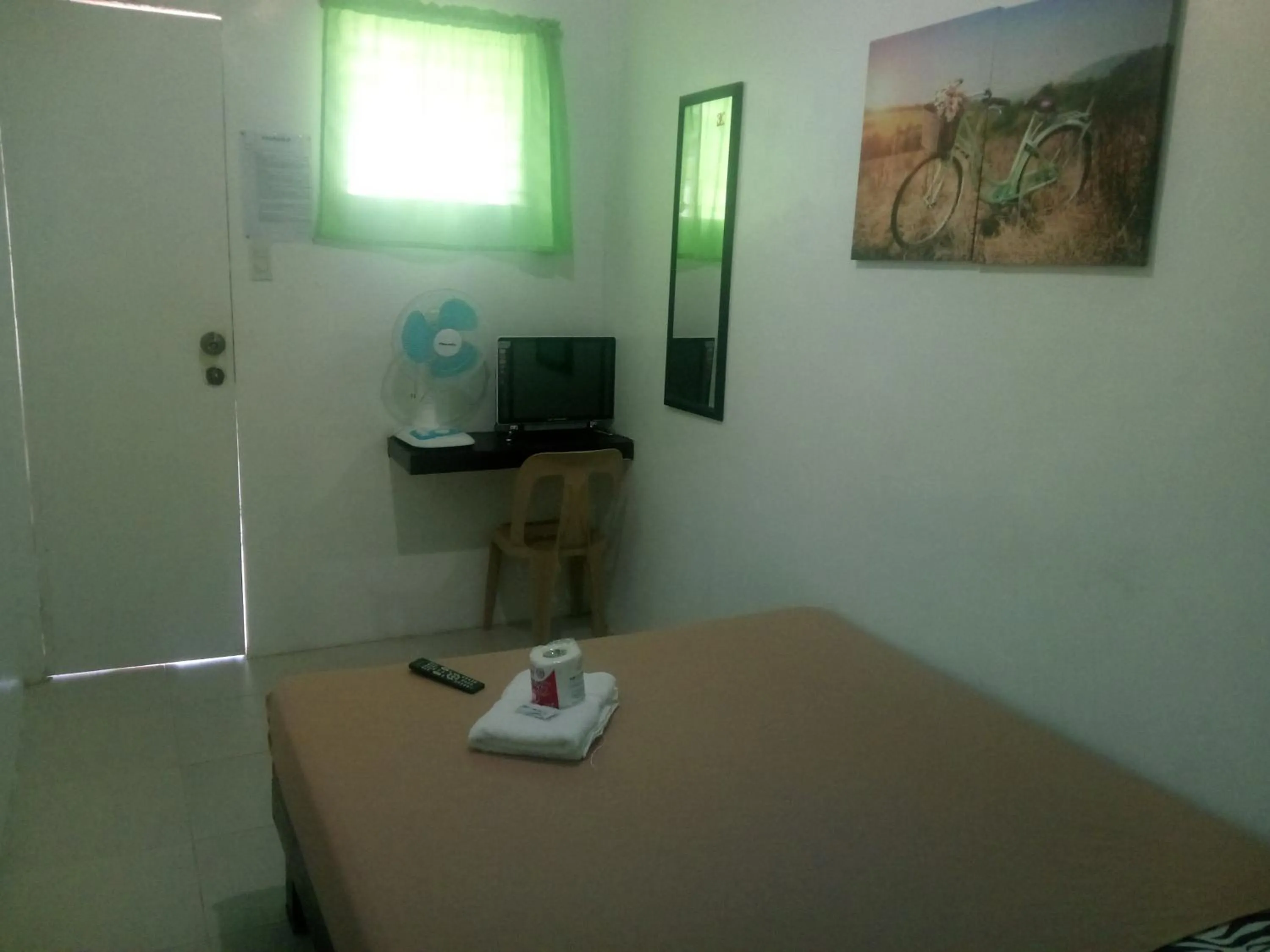 Small Double Room in Dahilig Resort